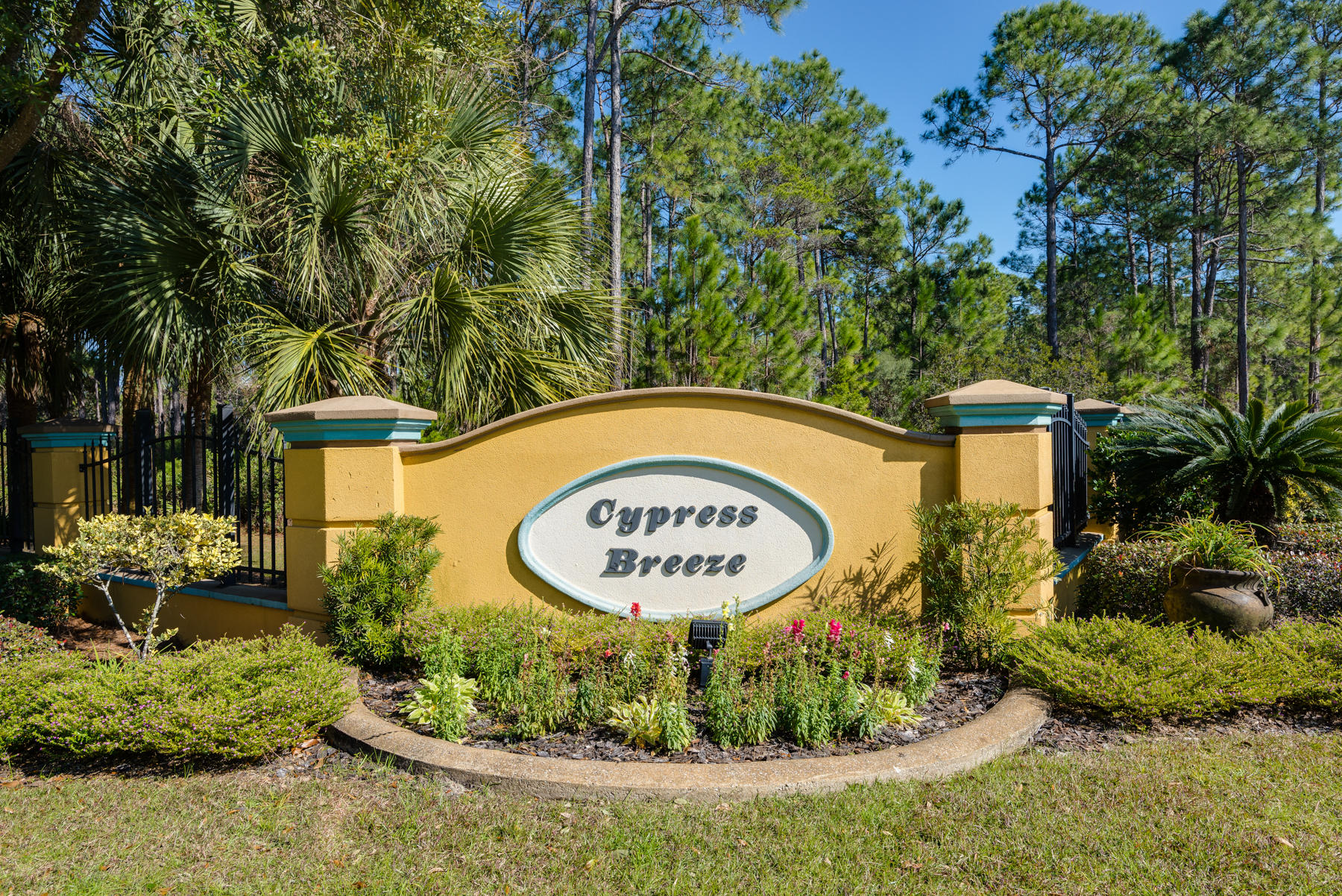 CYPRESS BREEZE PLANTATION - Residential