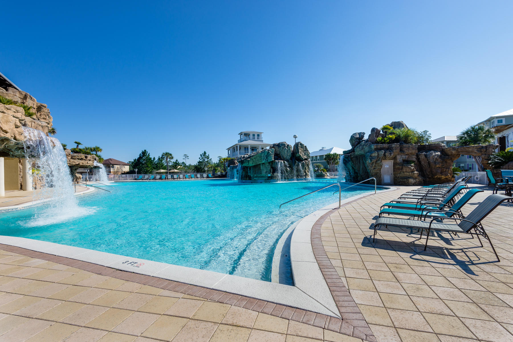 CYPRESS BREEZE PLANTATION - Residential