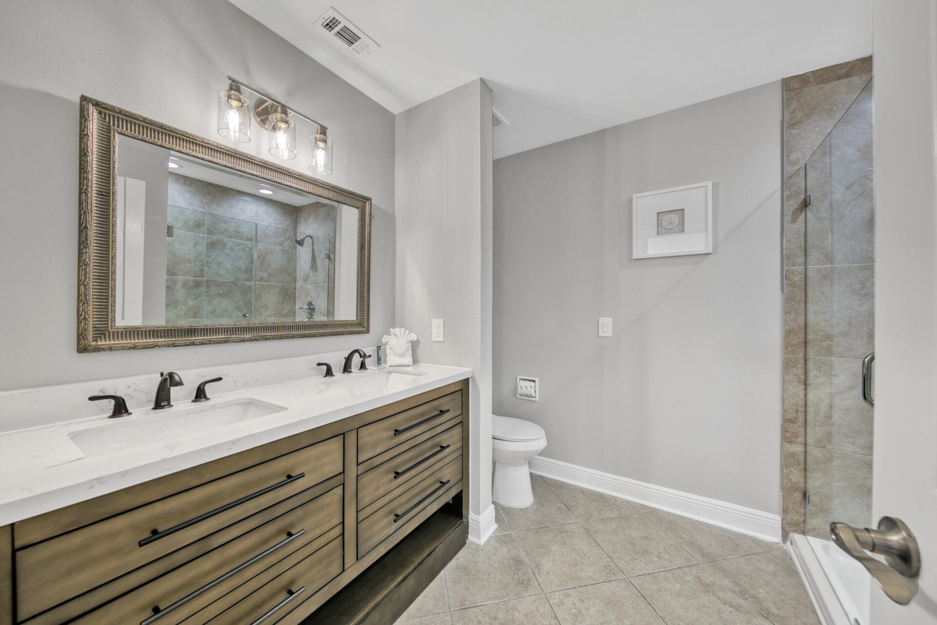 VANTAGE POINTE - Residential Lease