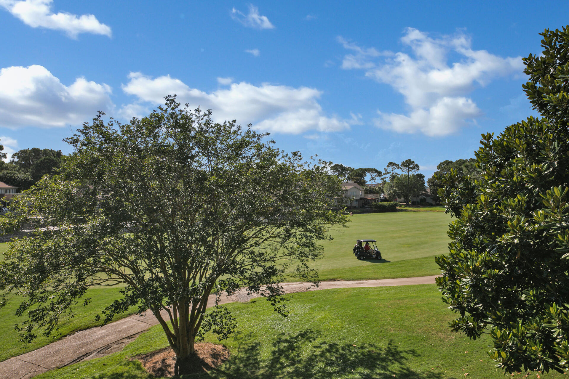 VANTAGE POINTE - Residential Lease