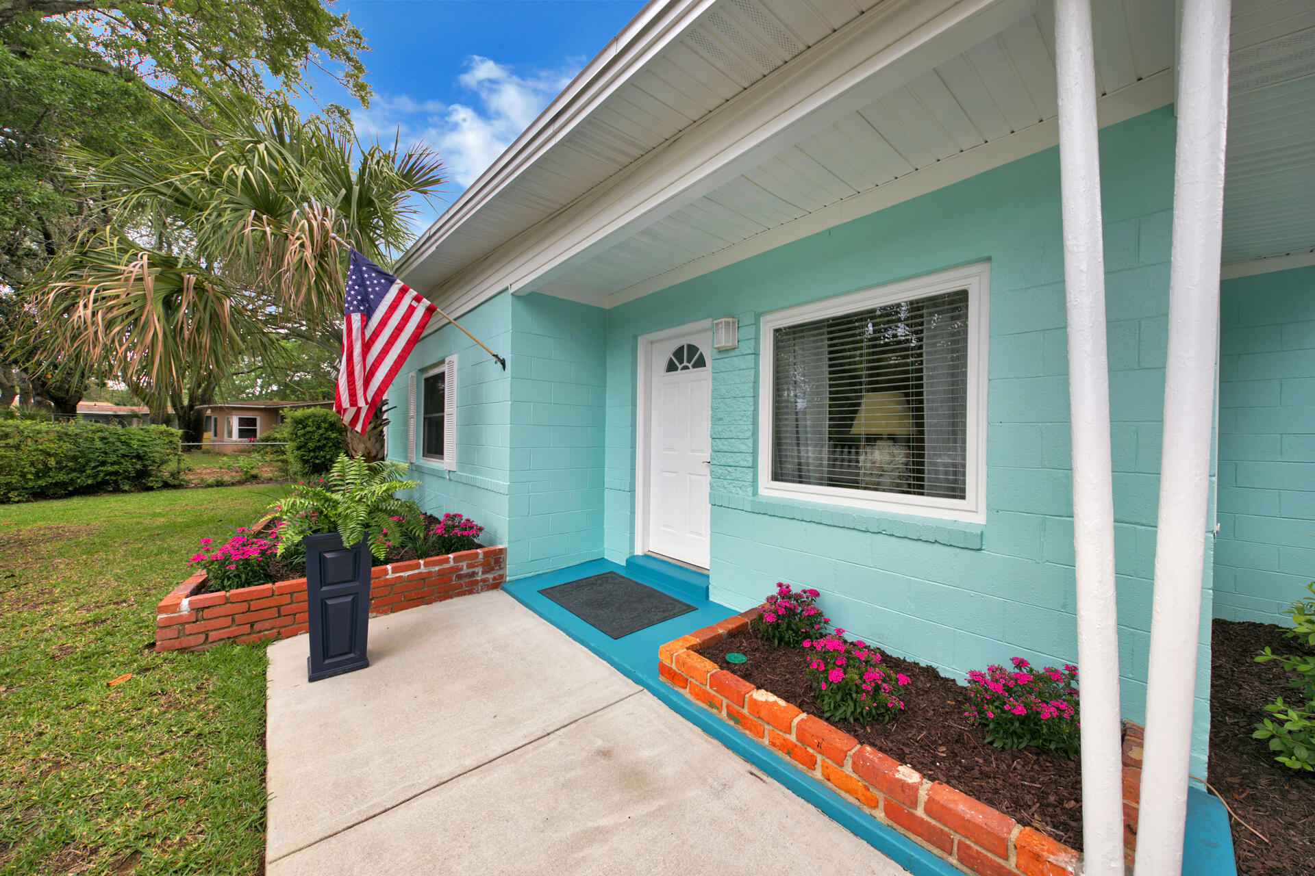 ELLIOTTS POINT 7TH ADDN - Residential