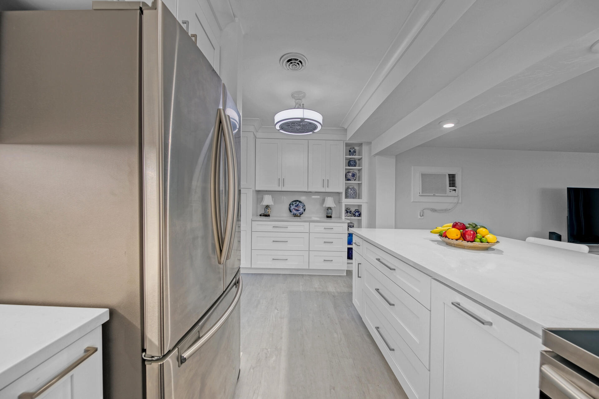 ELLIOTTS POINT 7TH ADDN - Residential