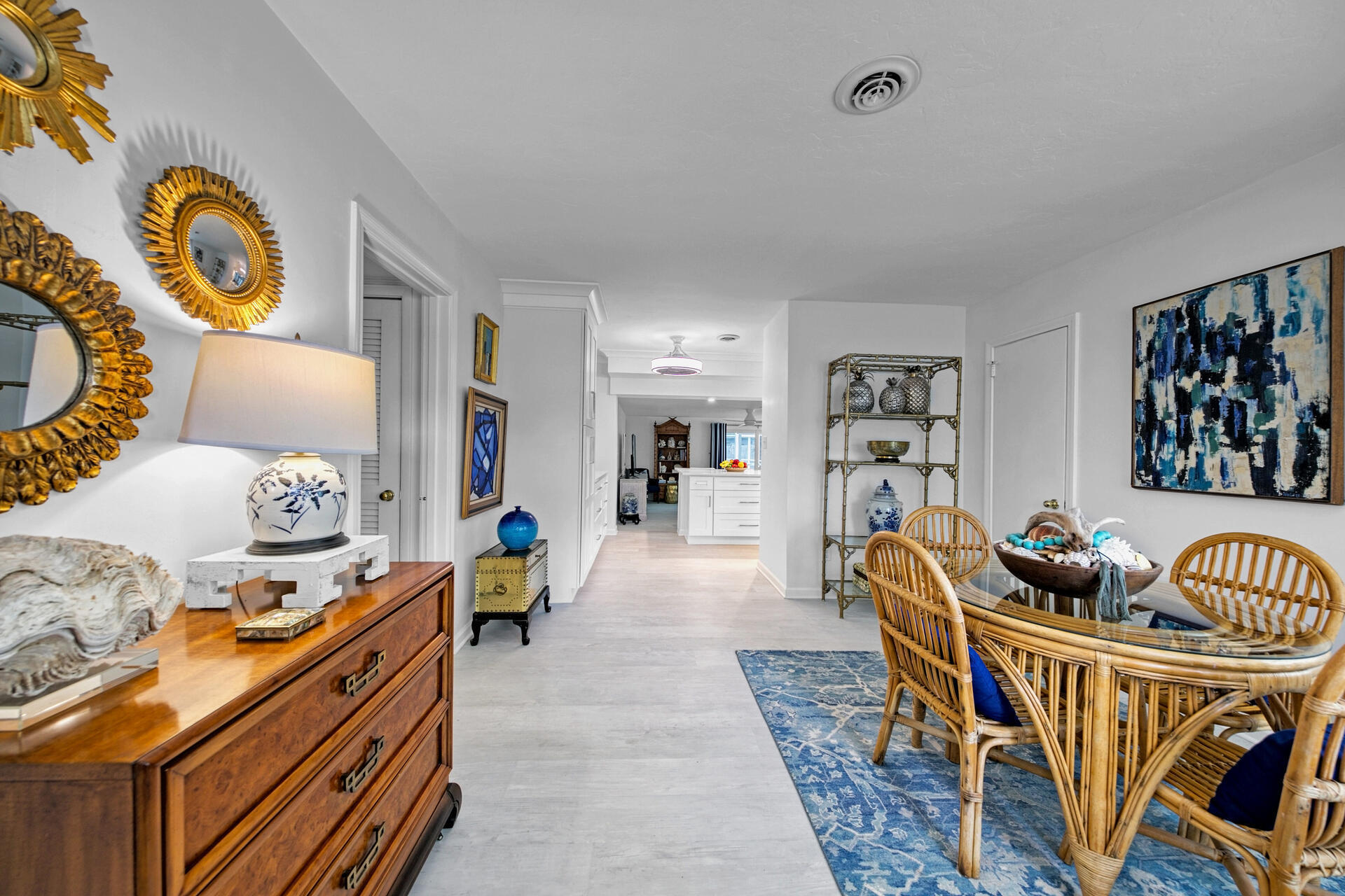 ELLIOTTS POINT 7TH ADDN - Residential