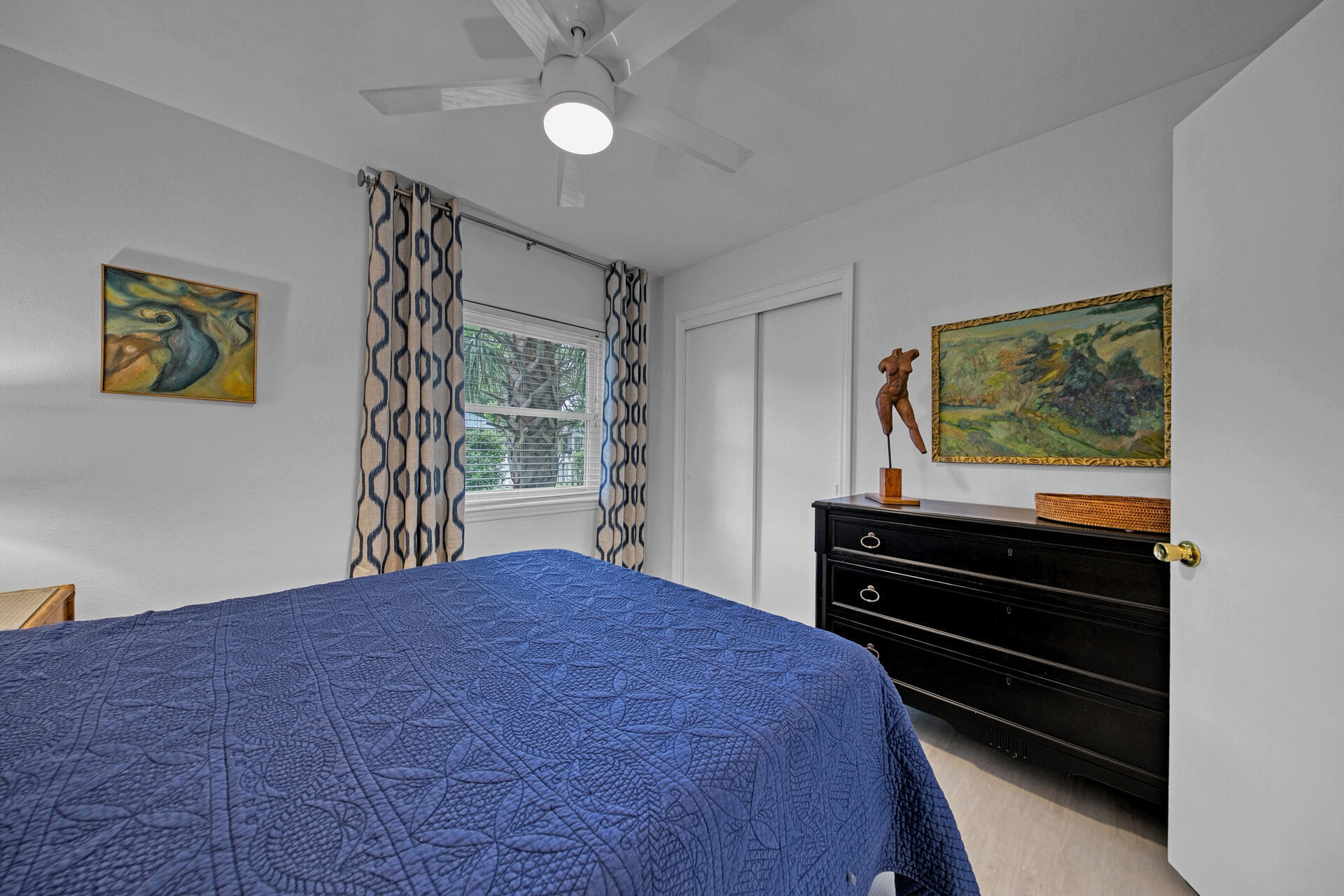 ELLIOTTS POINT 7TH ADDN - Residential