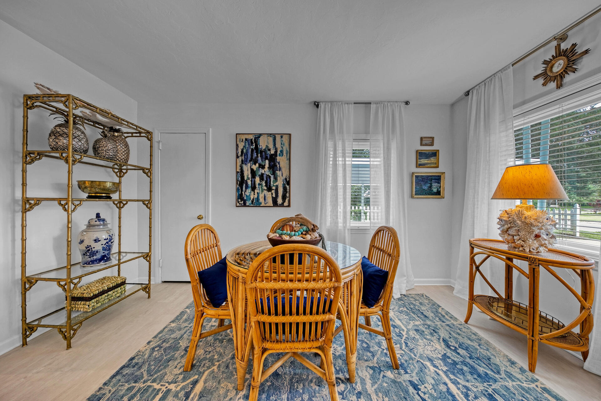 ELLIOTTS POINT 7TH ADDN - Residential