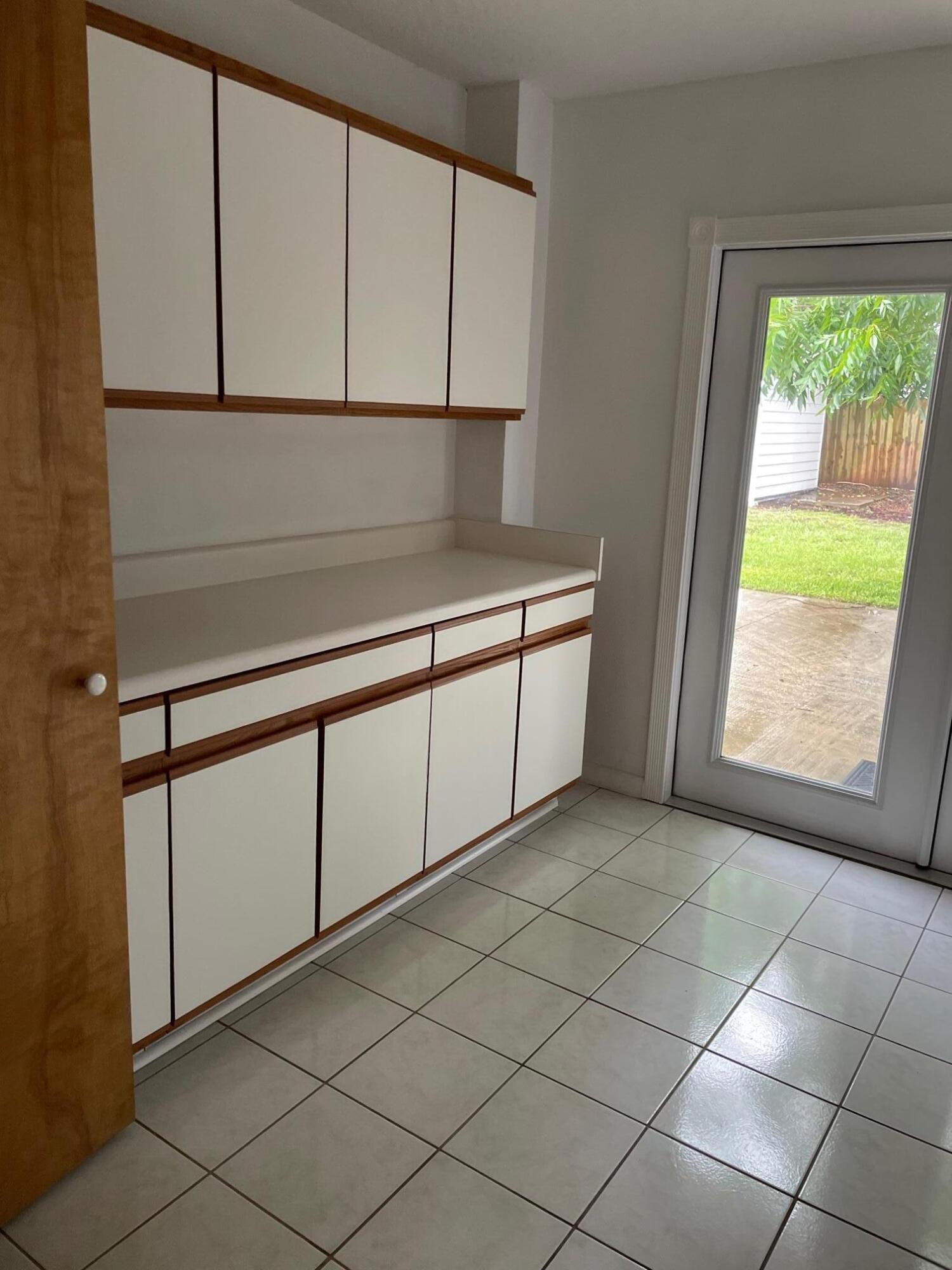 GARNIER'S 5th ADDITION - Residential