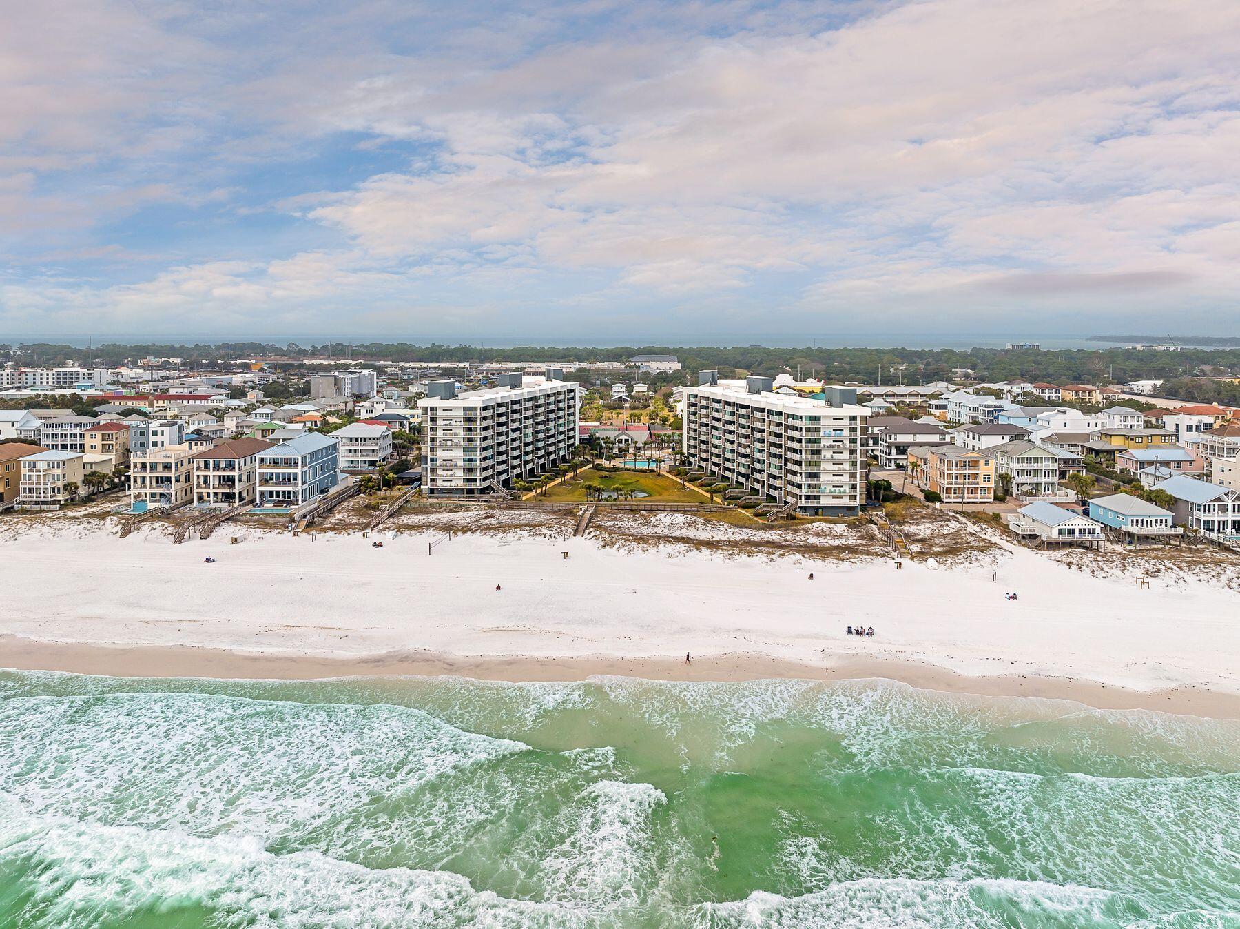 MAINSAIL CONDO PH 4 - Residential