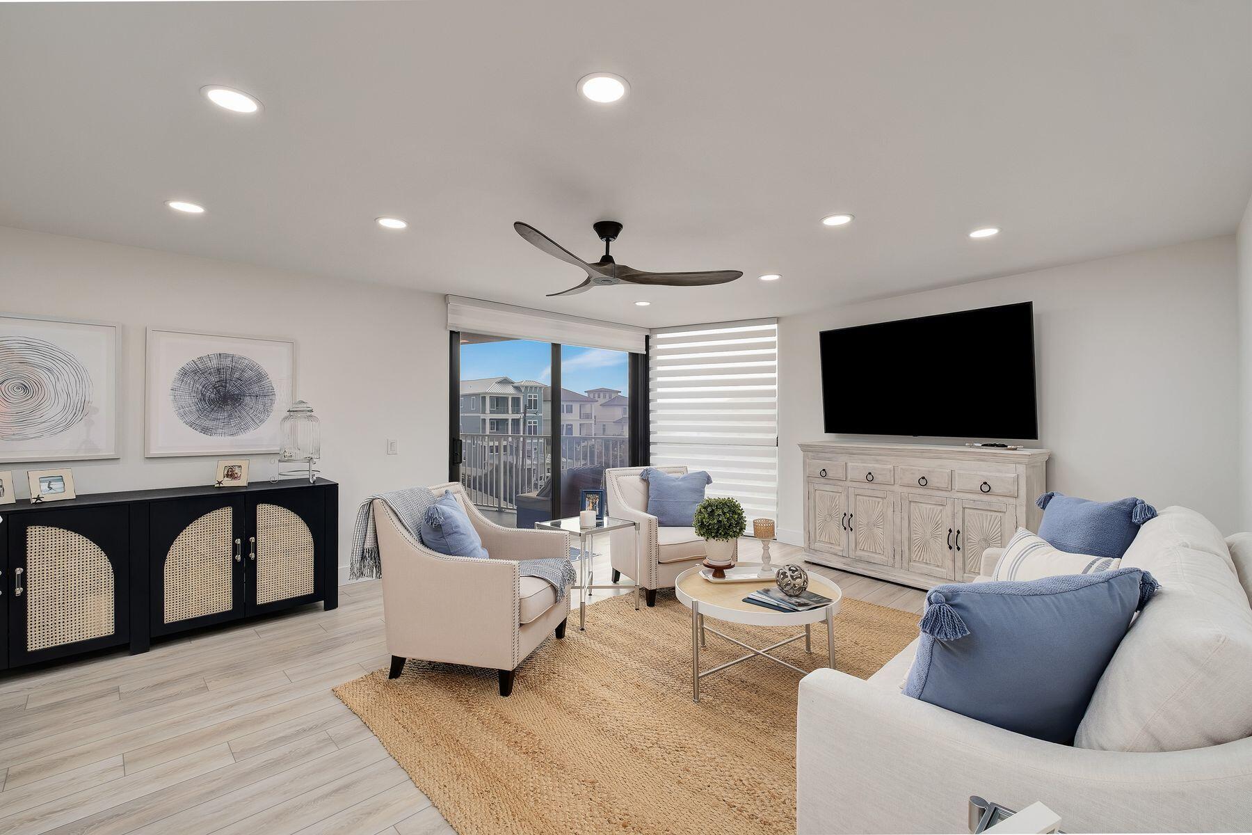 MAINSAIL CONDO PH 4 - Residential