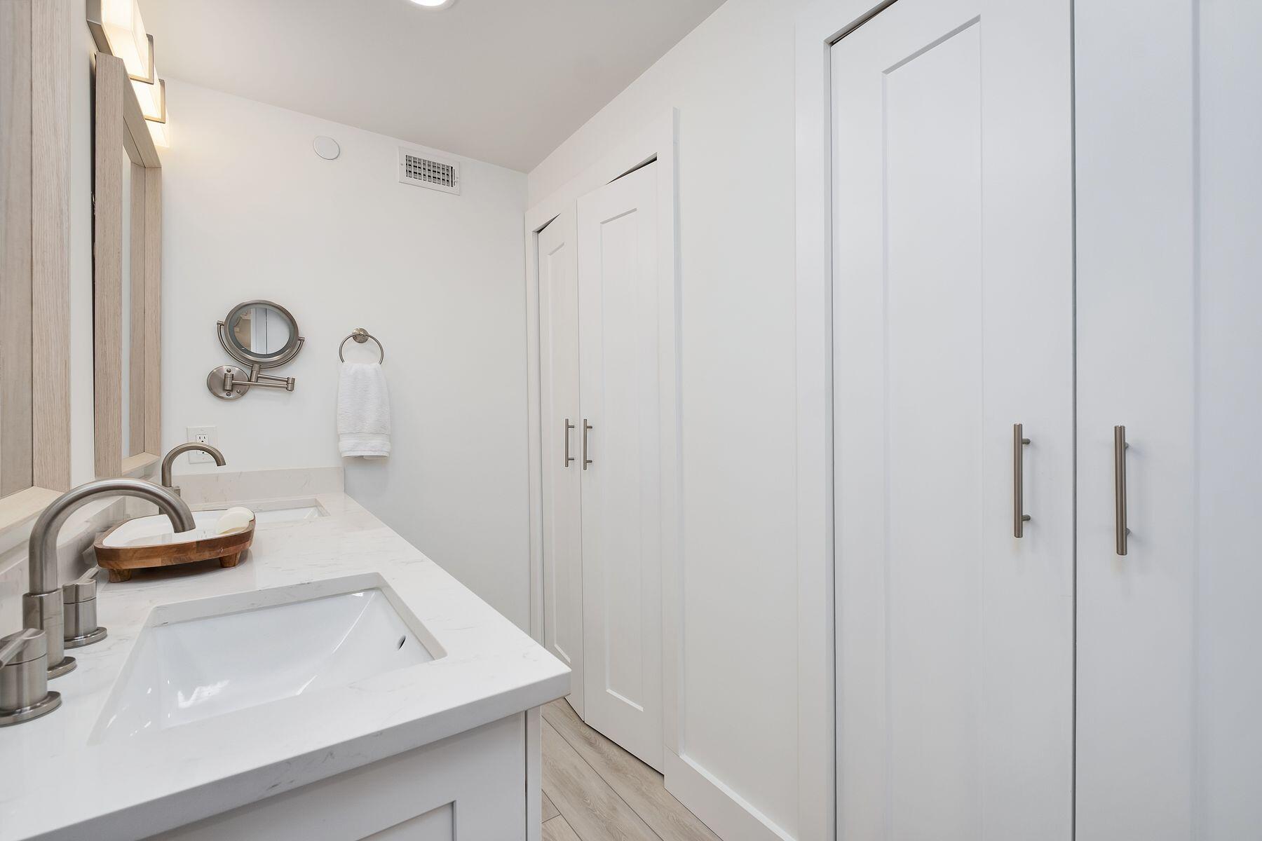 MAINSAIL CONDO PH 4 - Residential