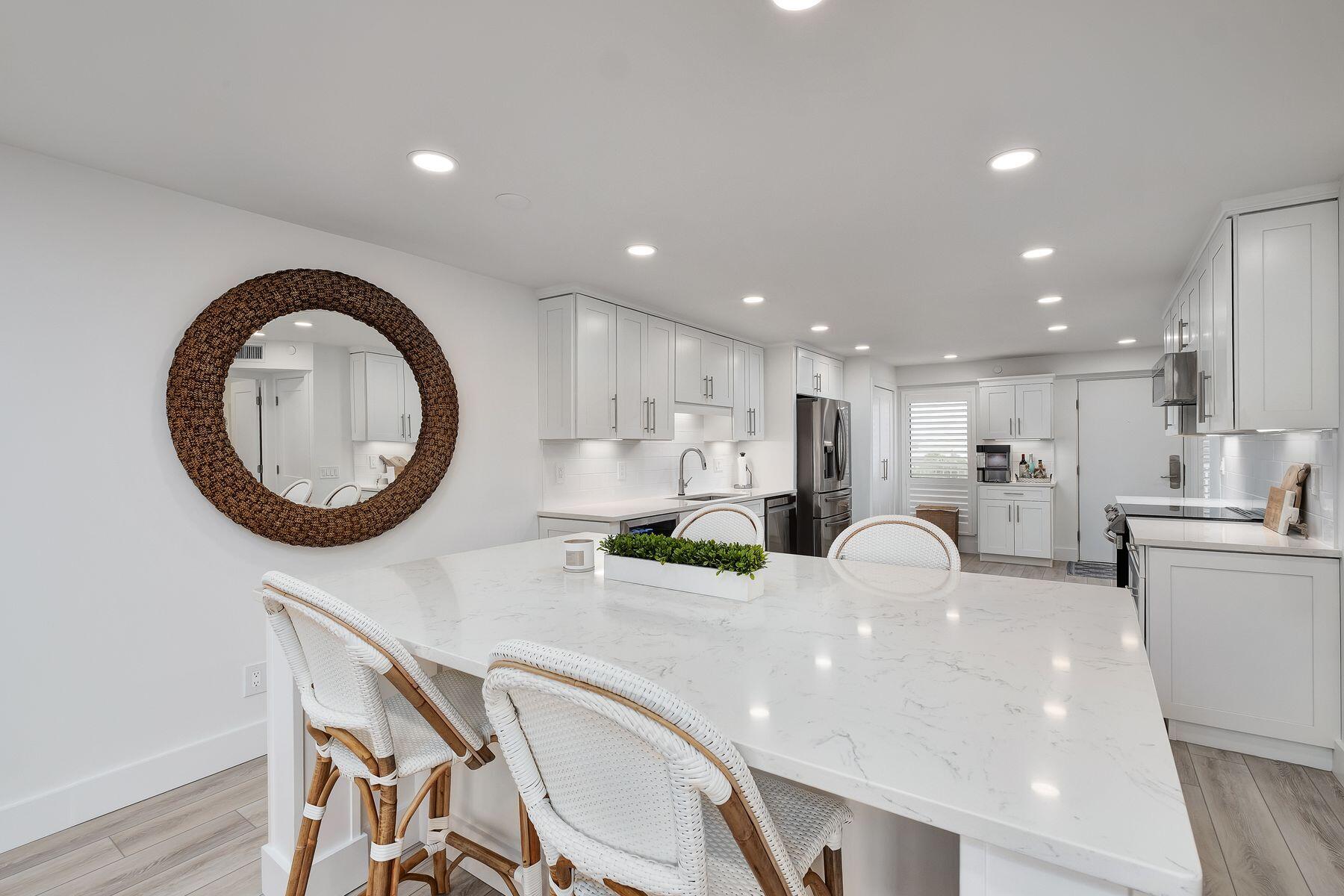 MAINSAIL CONDO PH 4 - Residential