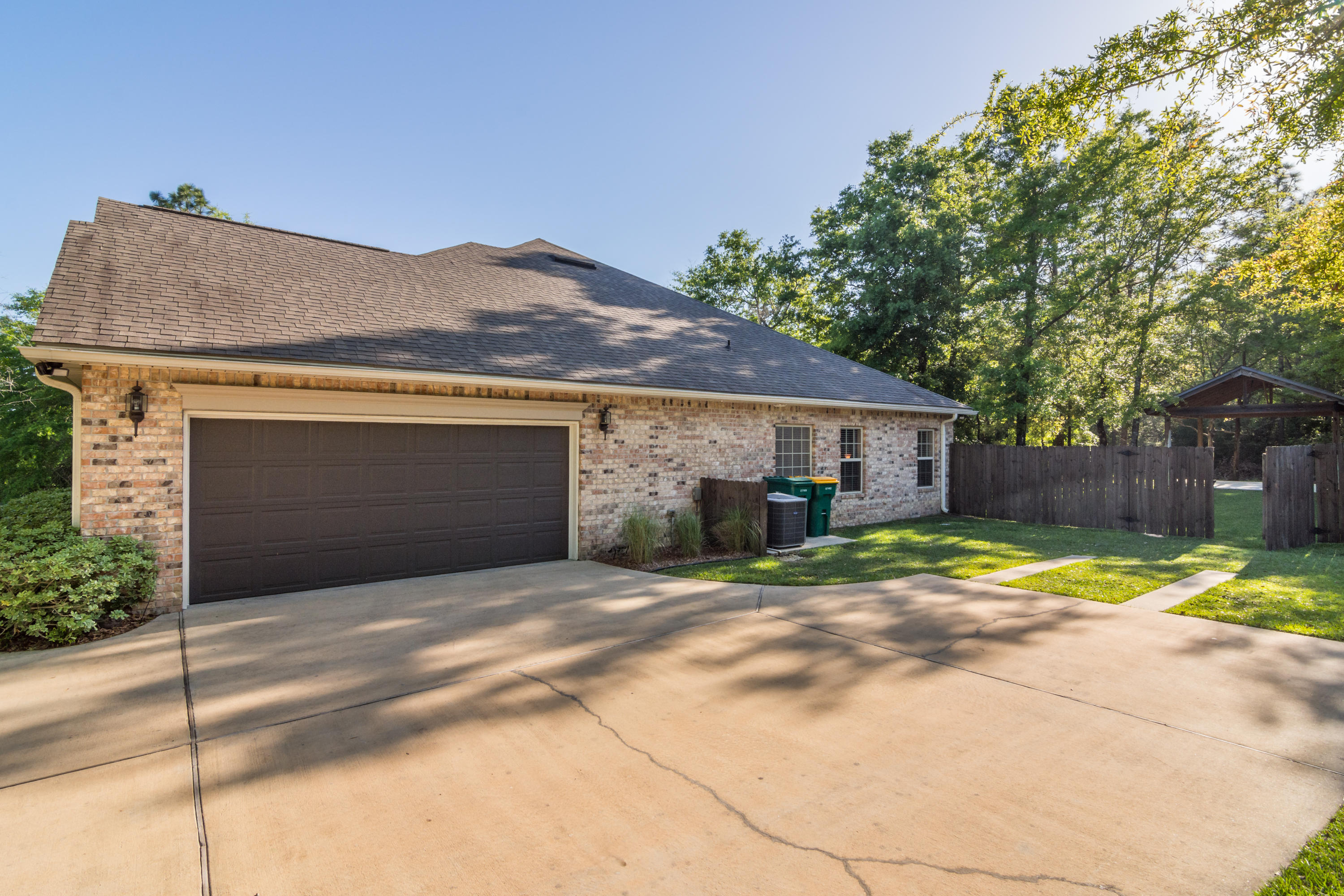 CAMELLIA COVE - Residential