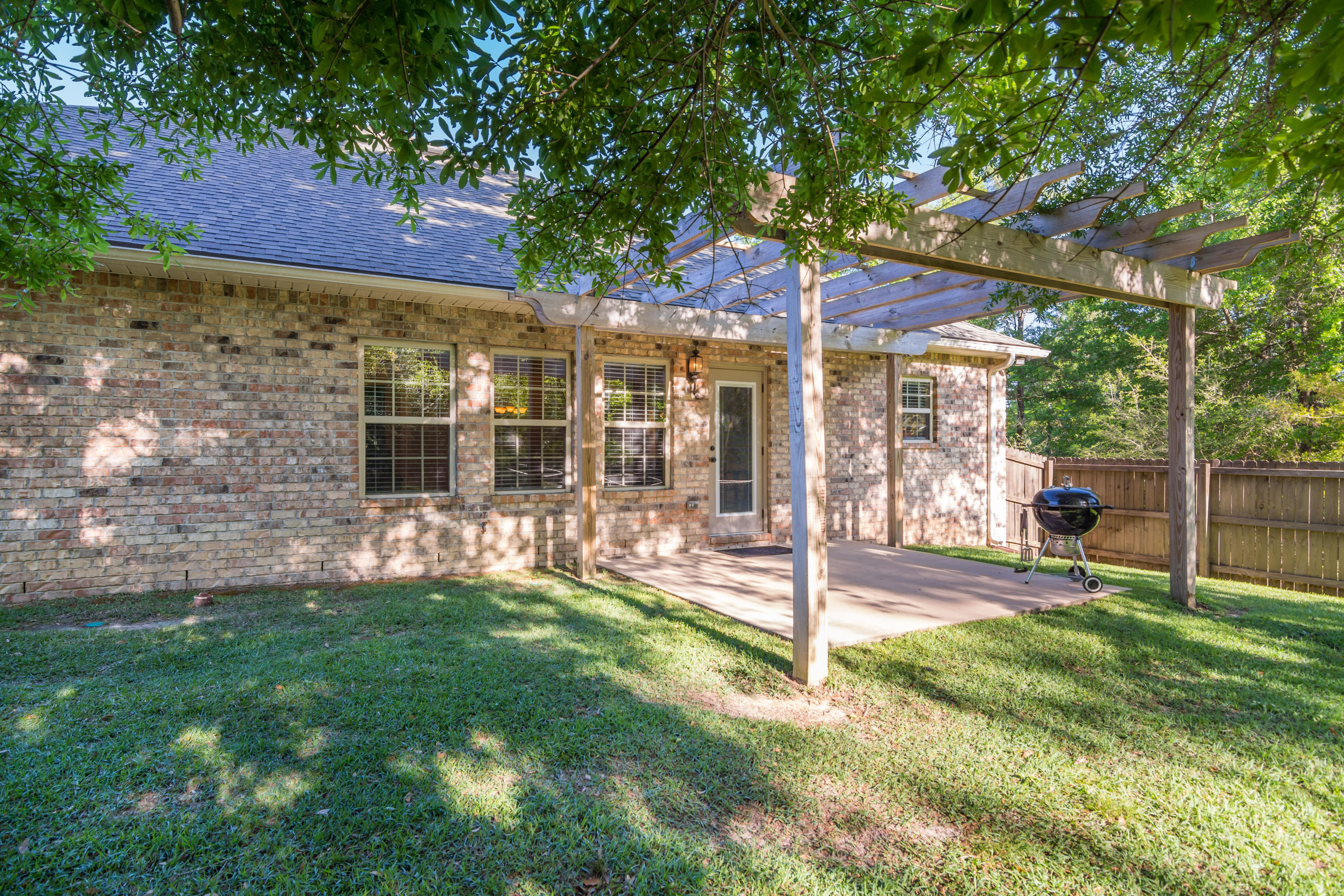 CAMELLIA COVE - Residential