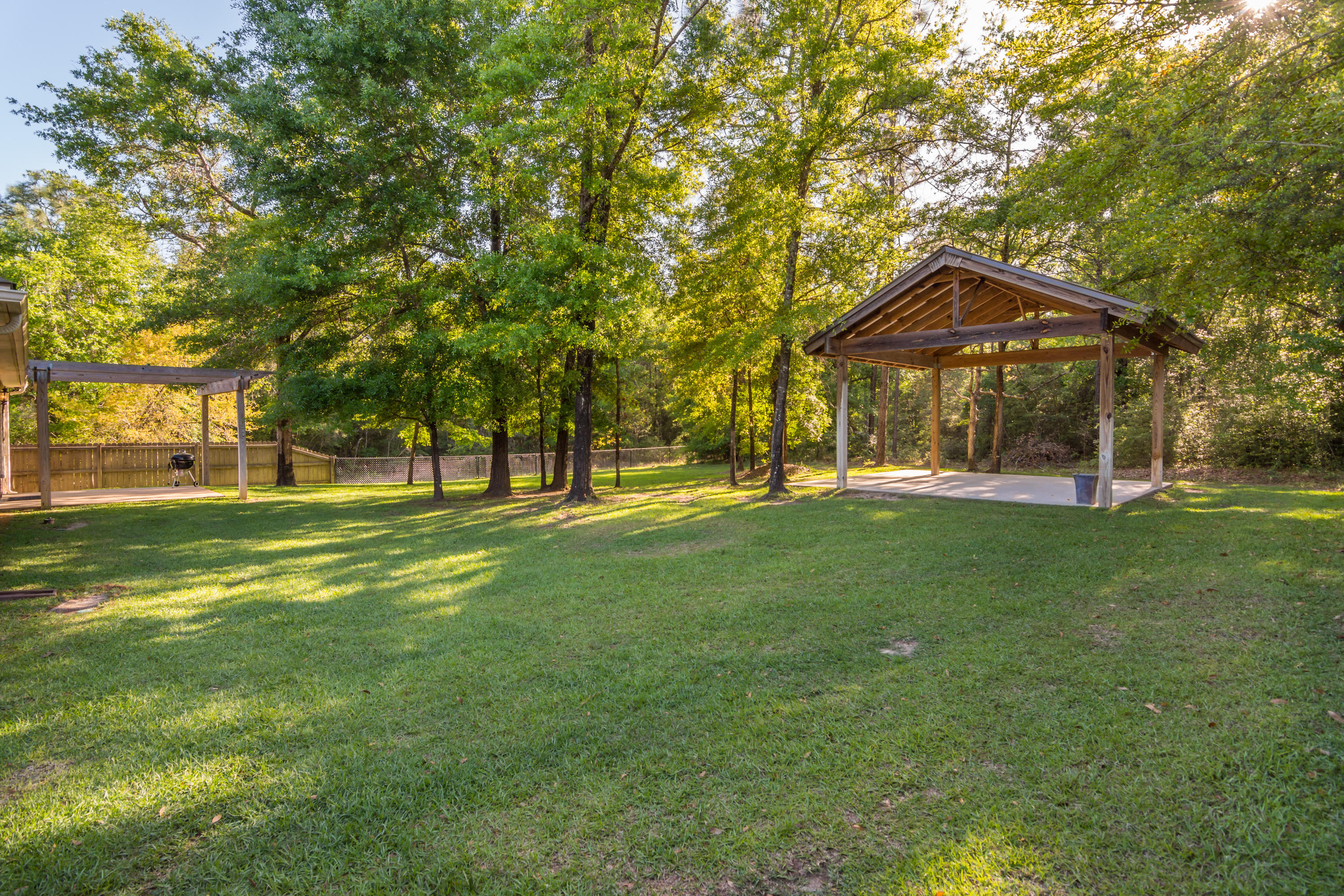 CAMELLIA COVE - Residential