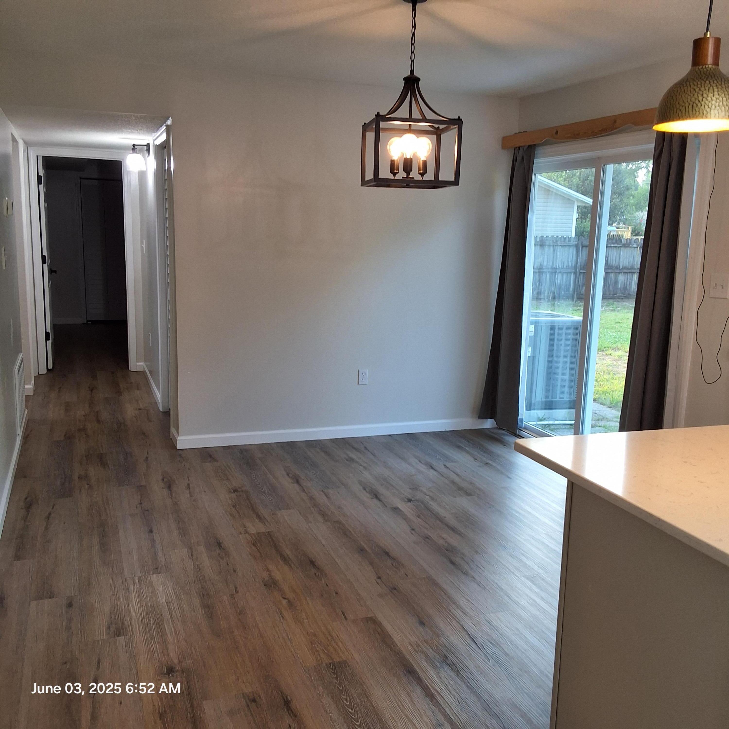 HILLTOP ACRES - Residential