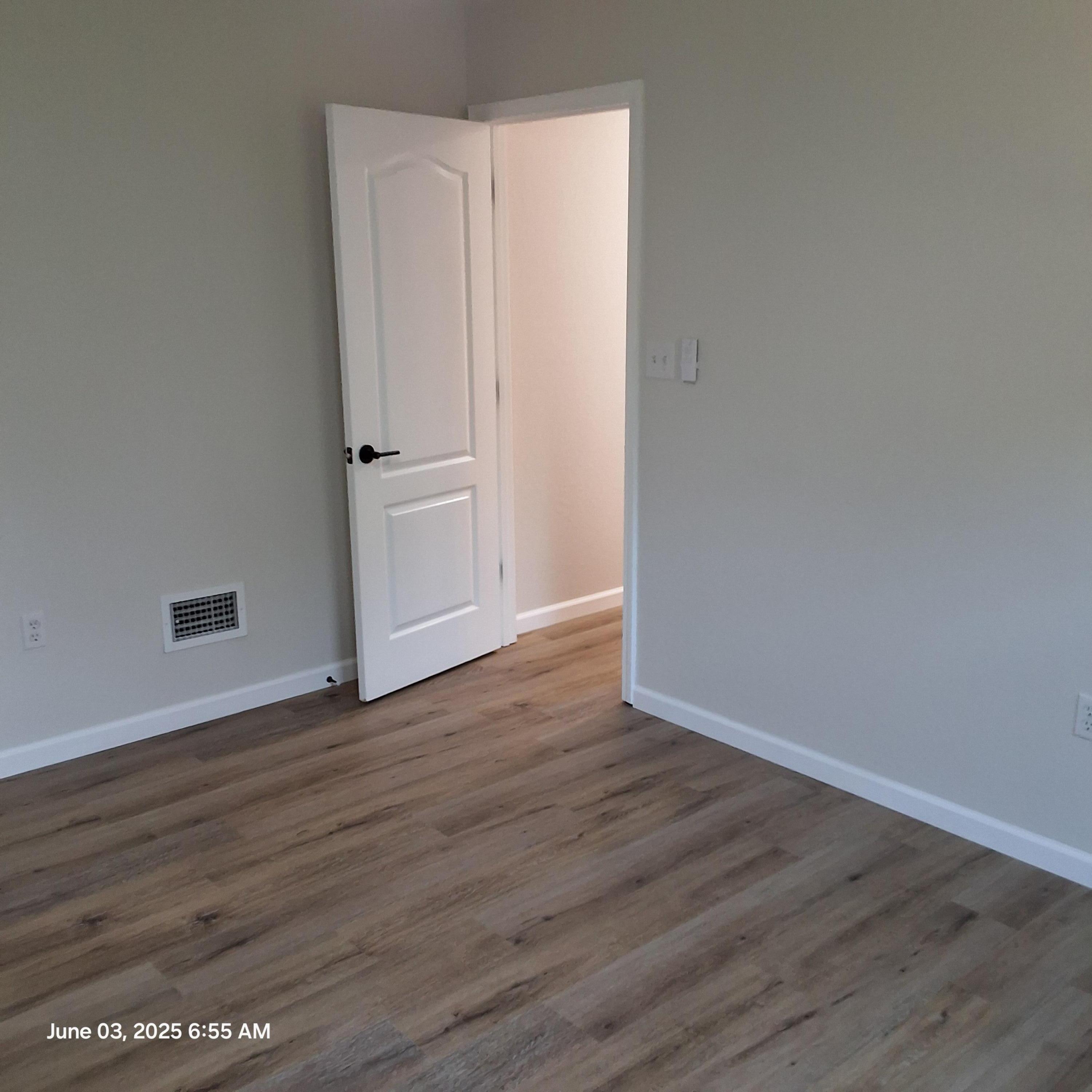 HILLTOP ACRES - Residential