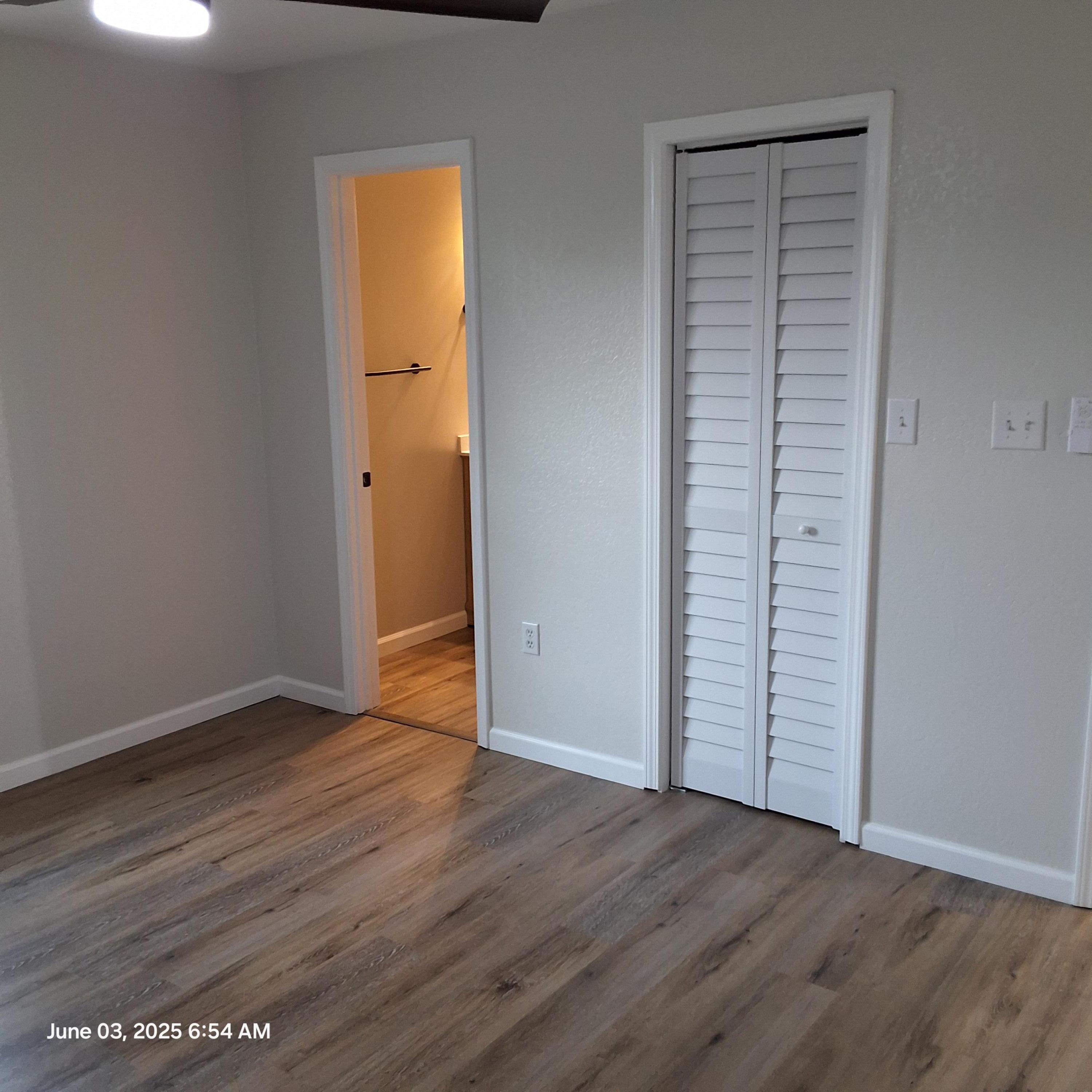 HILLTOP ACRES - Residential