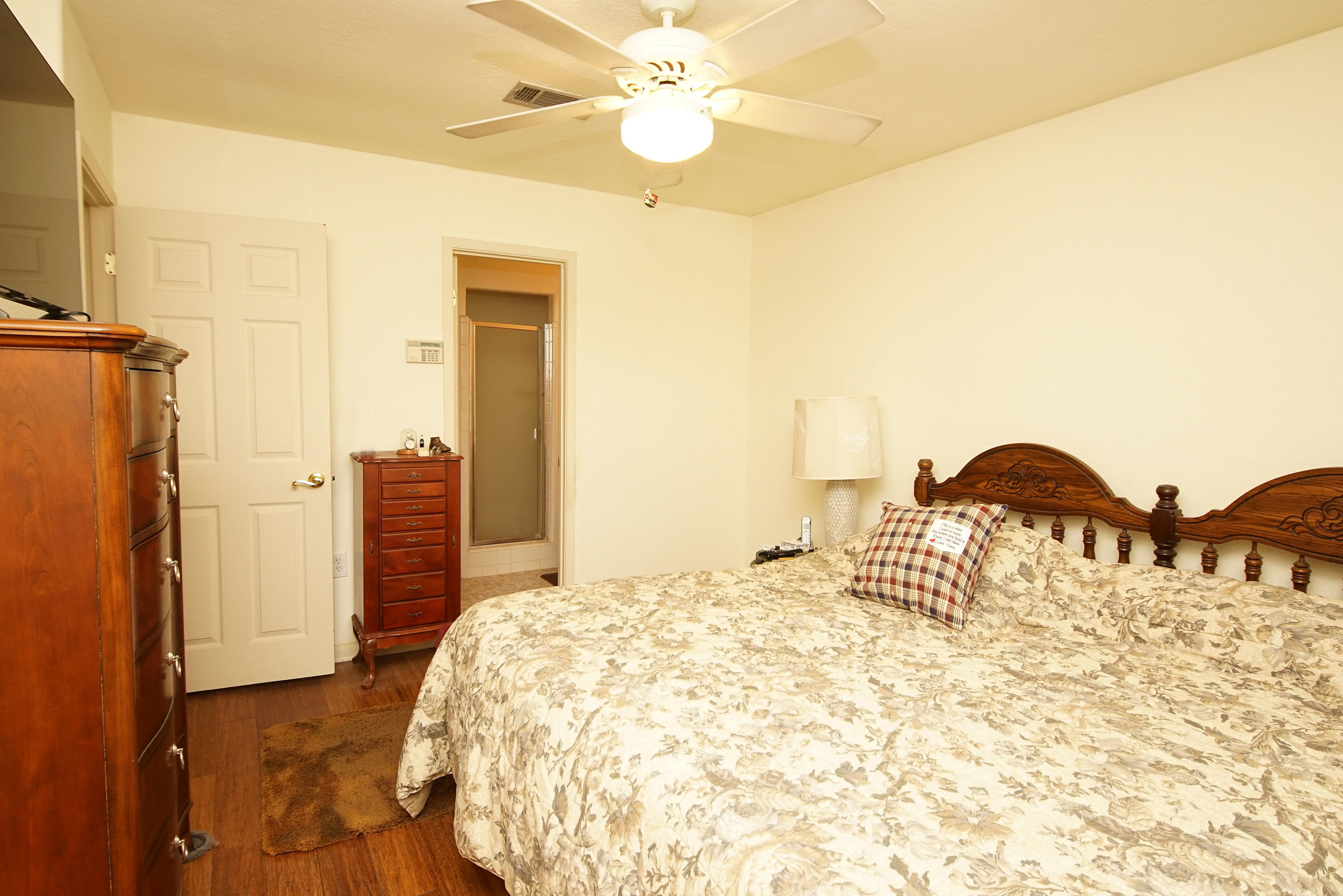 CHATEAU PRES DE LA MER - Residential