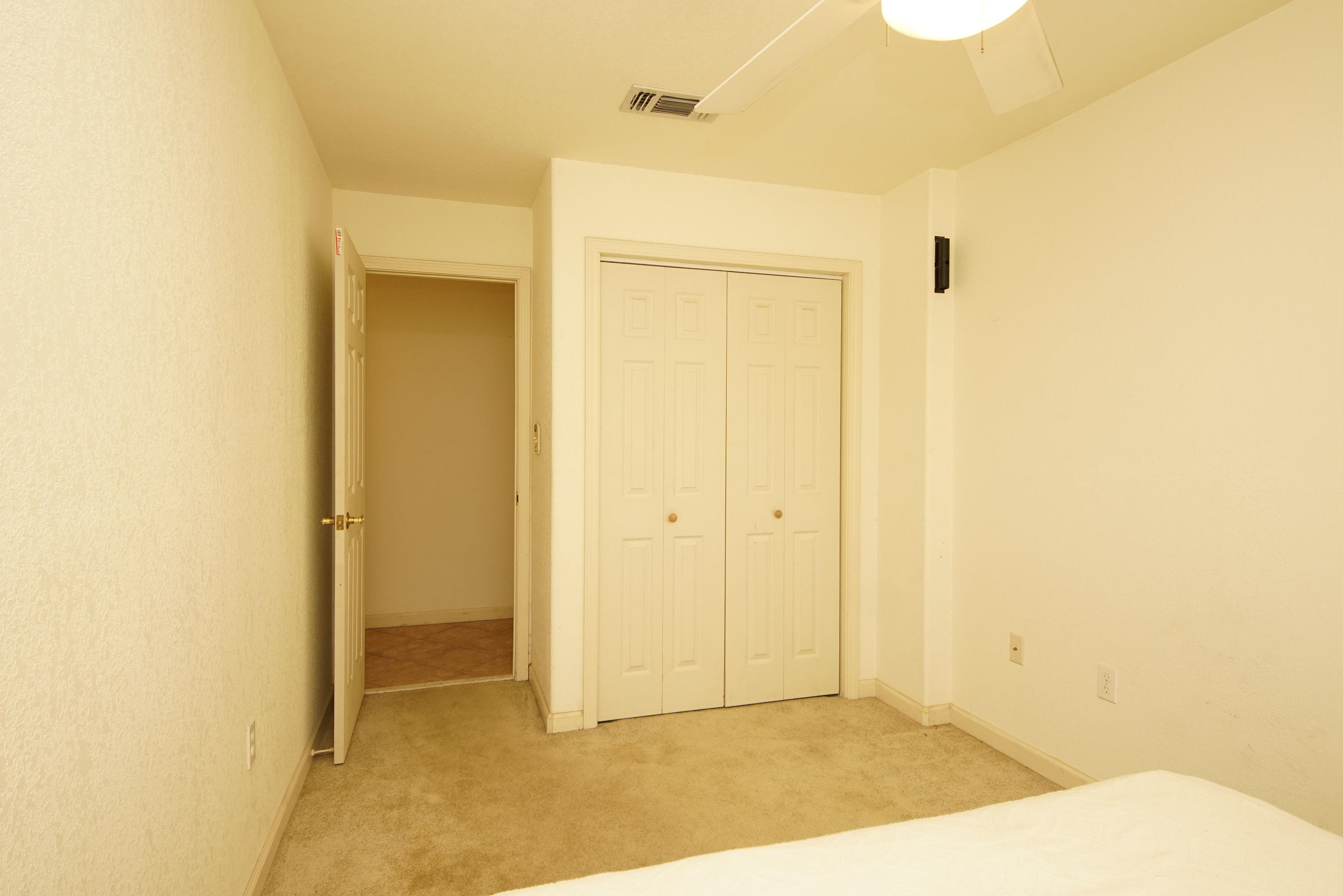 CHATEAU PRES DE LA MER - Residential