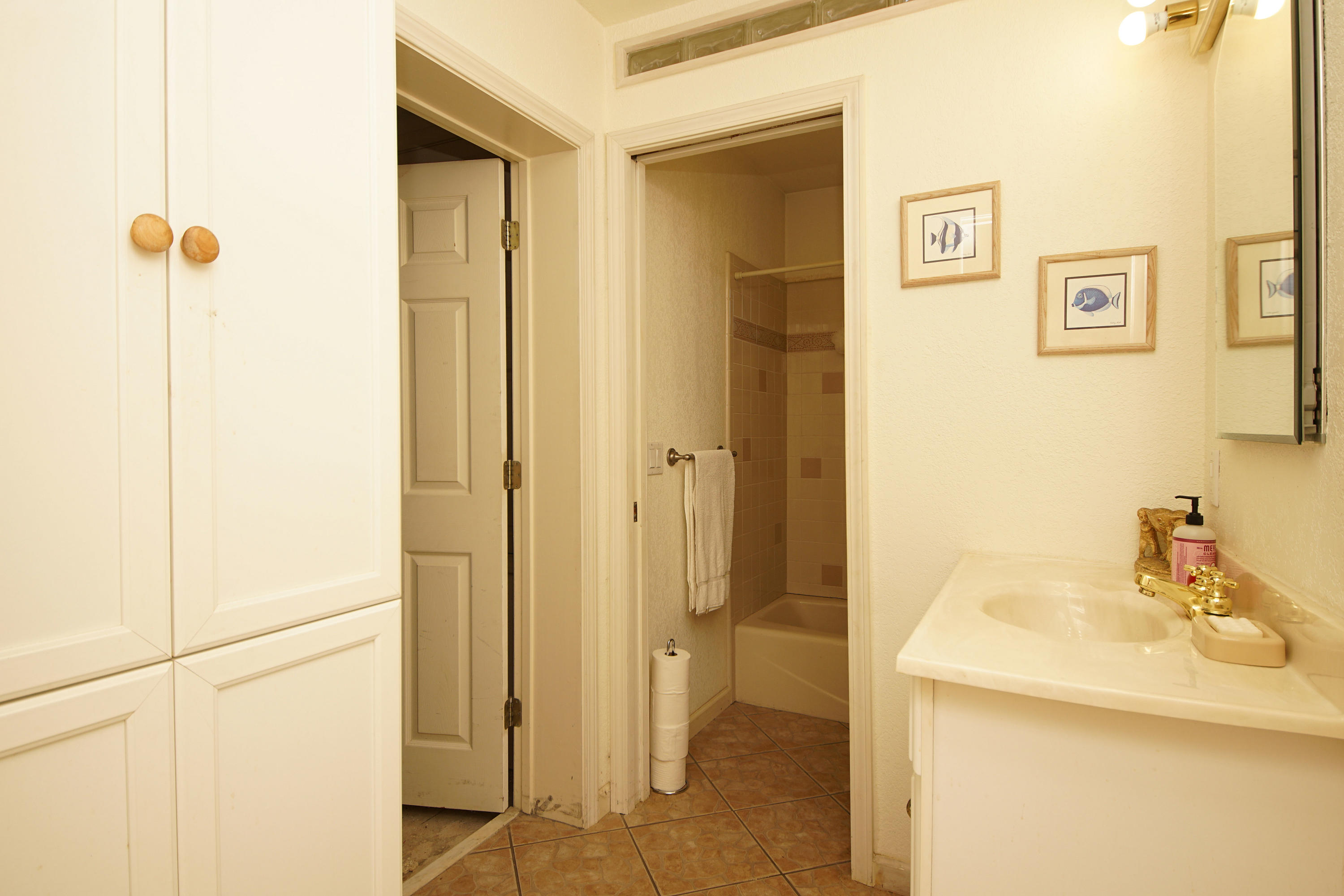 CHATEAU PRES DE LA MER - Residential