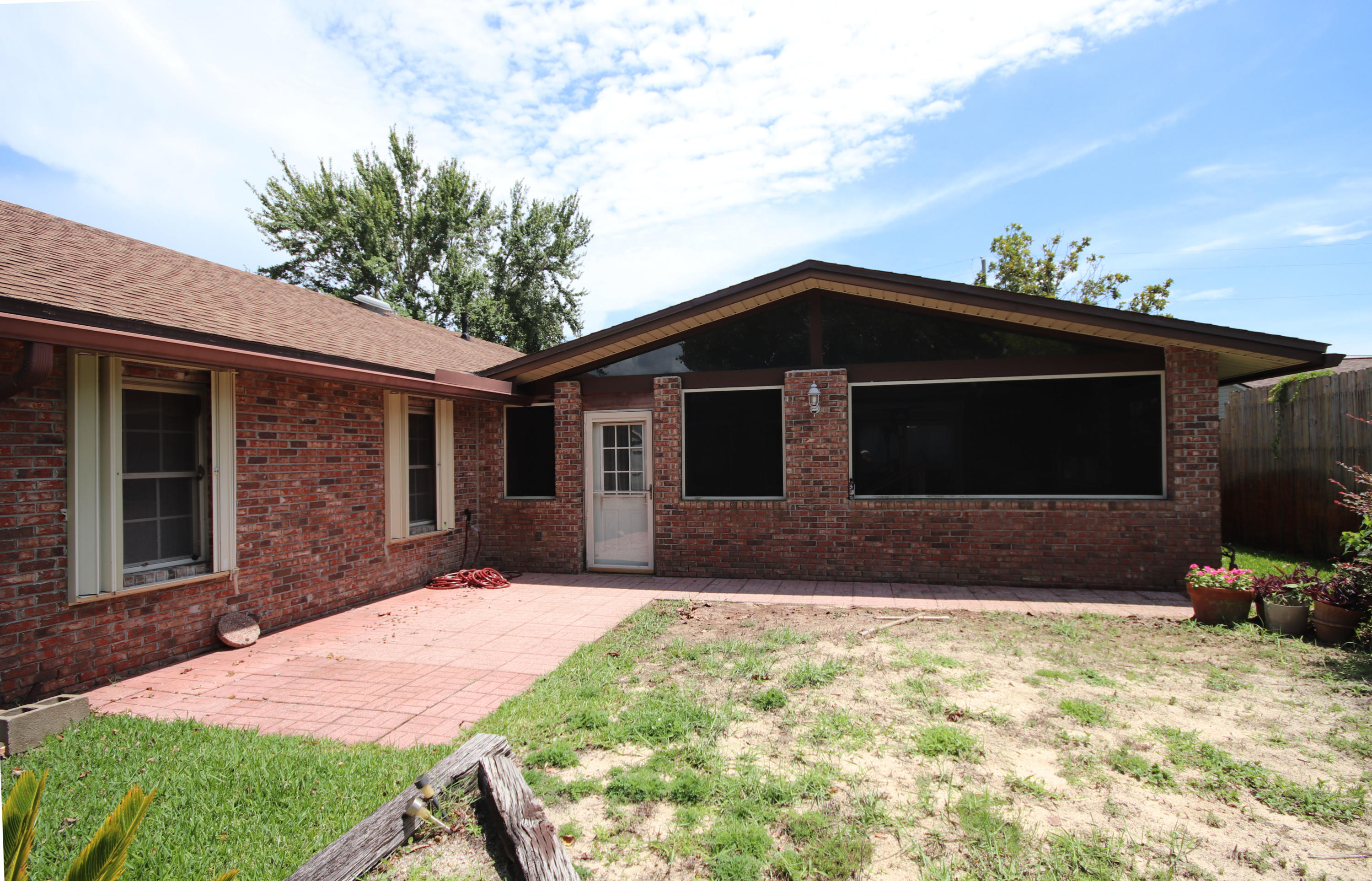 CHATEAU PRES DE LA MER - Residential