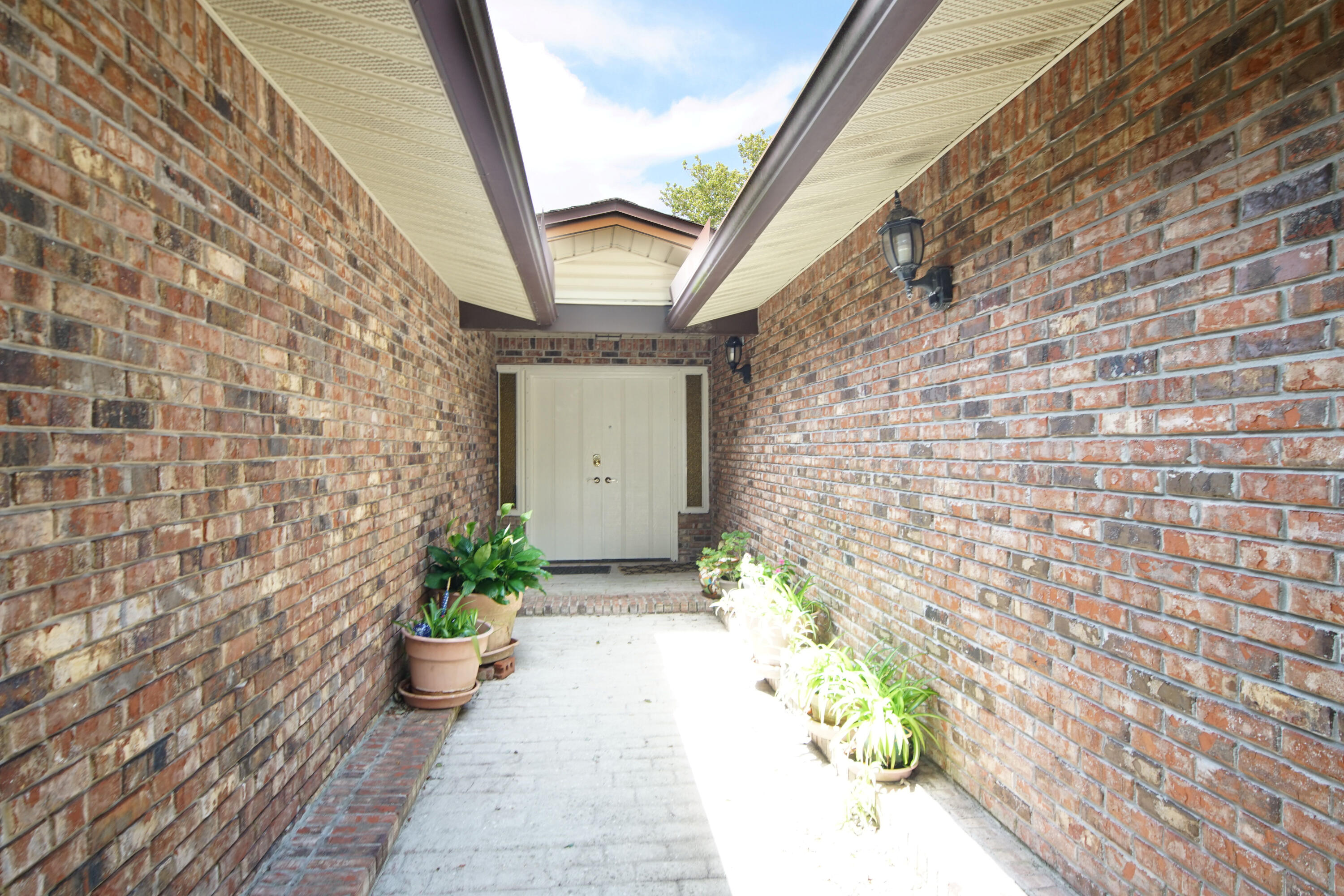 CHATEAU PRES DE LA MER - Residential