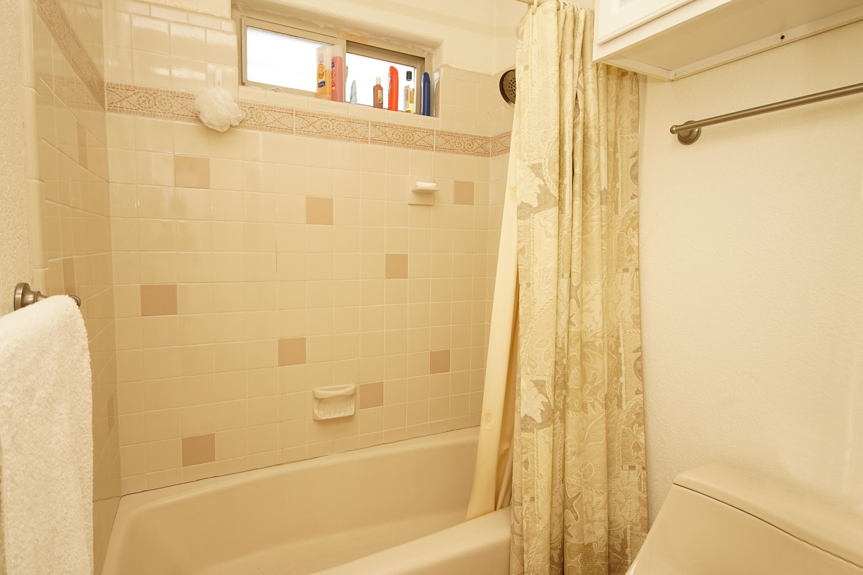 CHATEAU PRES DE LA MER - Residential