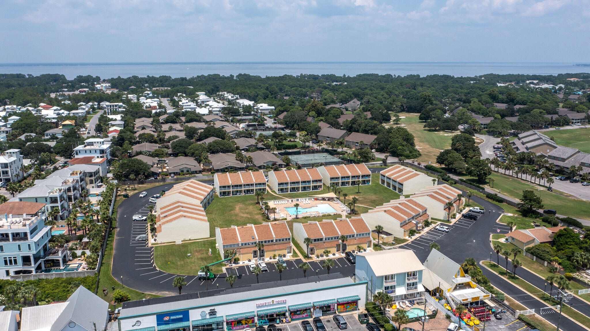 SeaCove Townhomes - Residential
