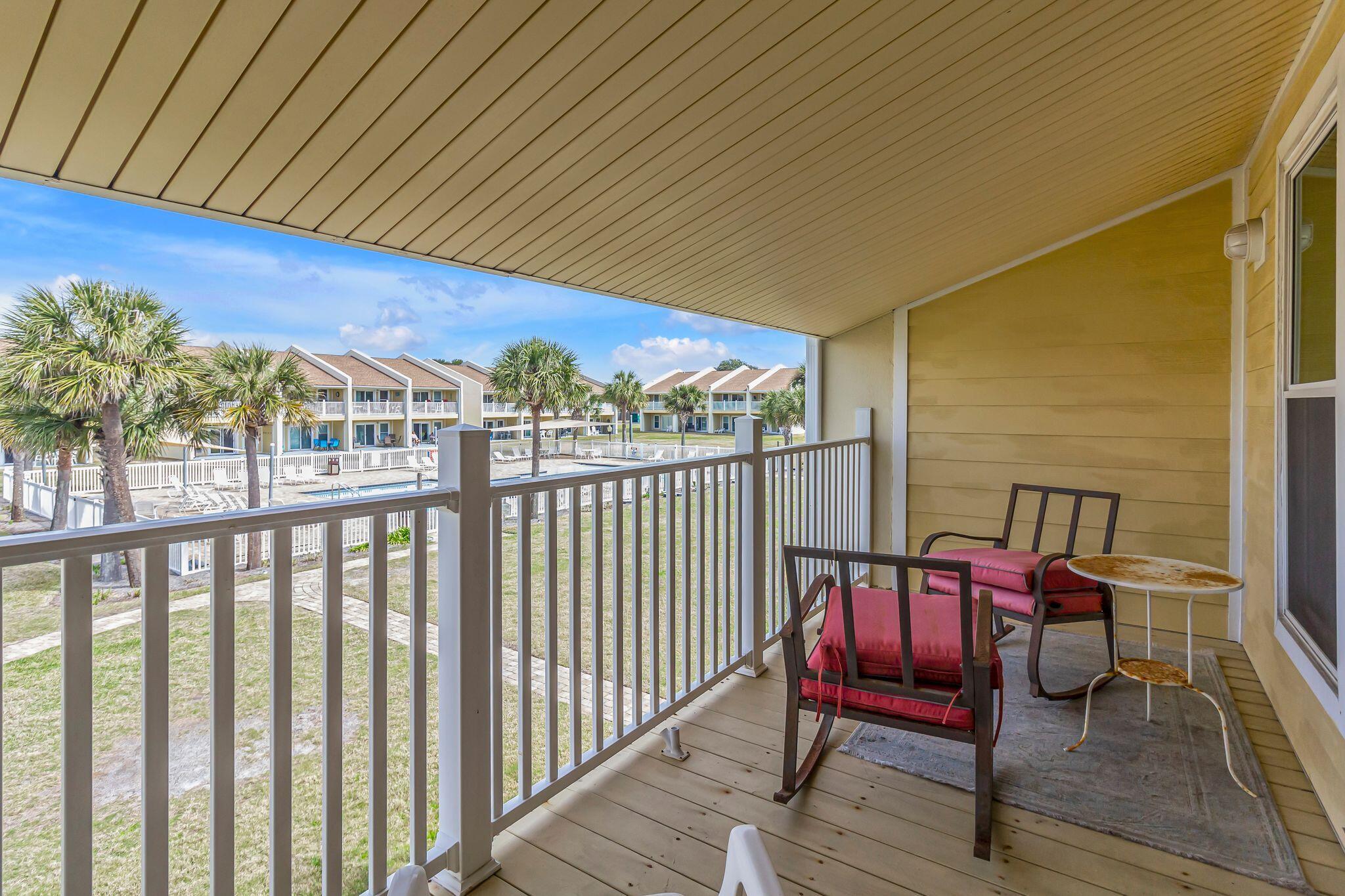 SeaCove Townhomes - Residential
