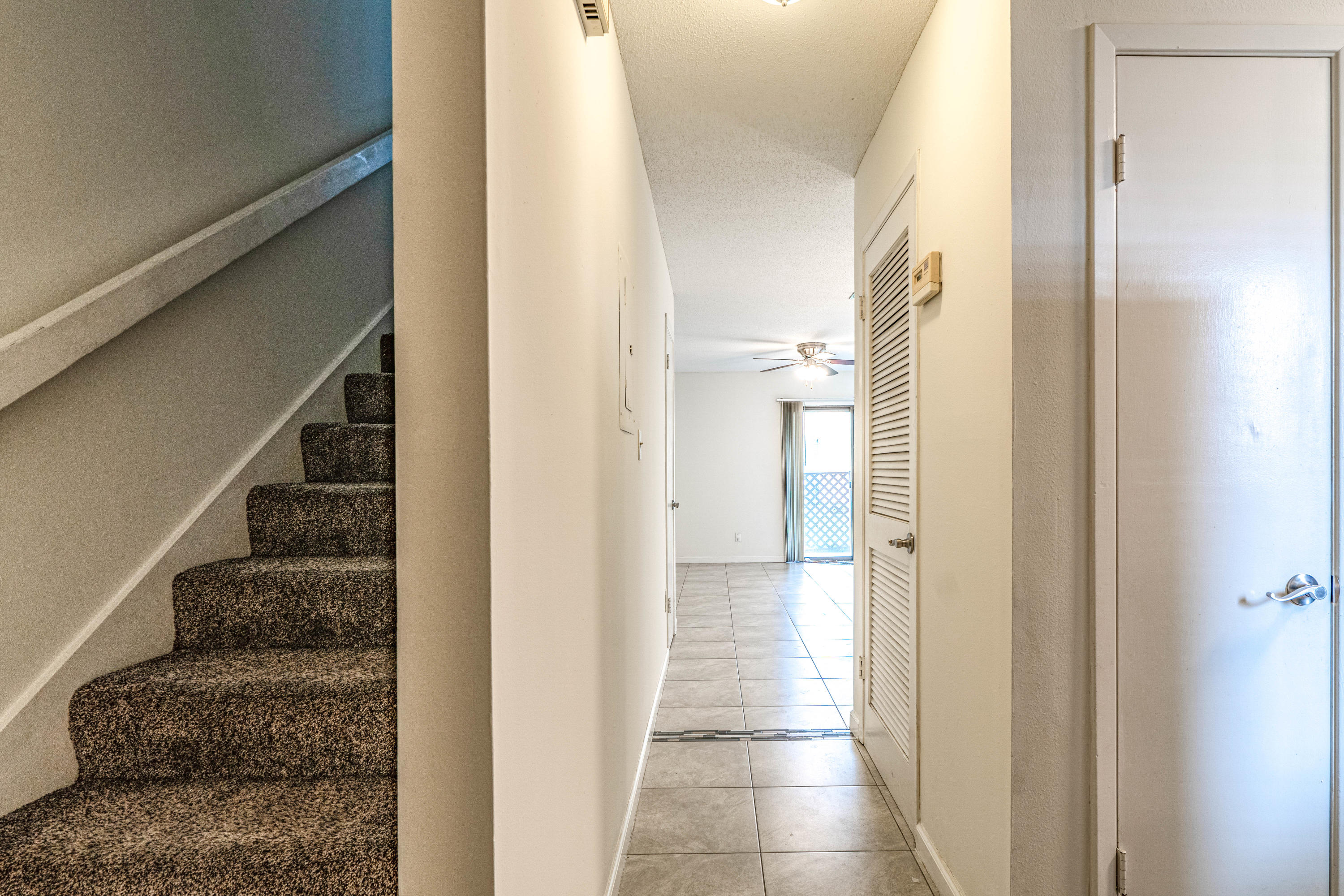 BIENVILLE SQUARE T/H - Residential