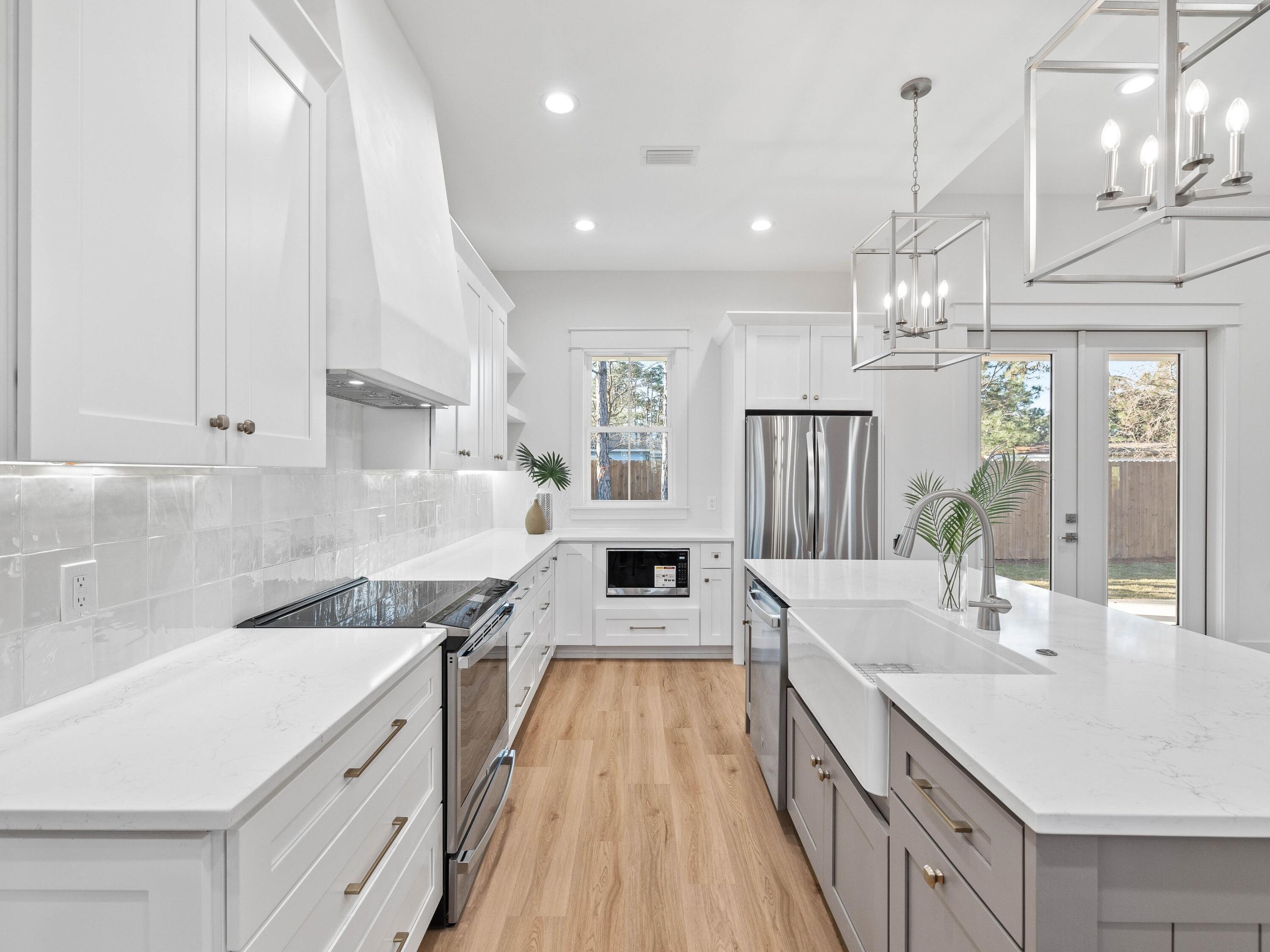 SHELTER COVE ESTATES - Residential