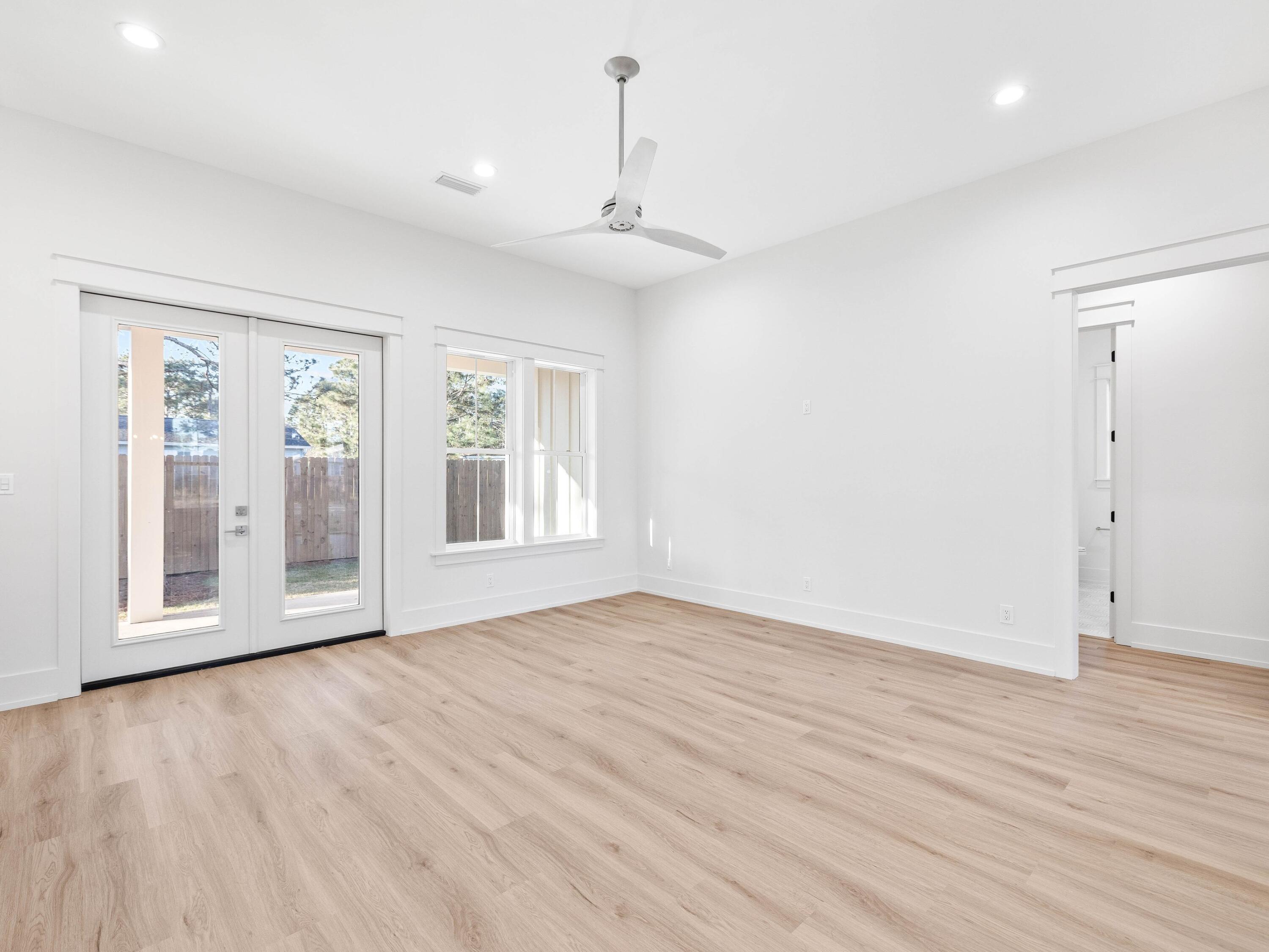 SHELTER COVE ESTATES - Residential