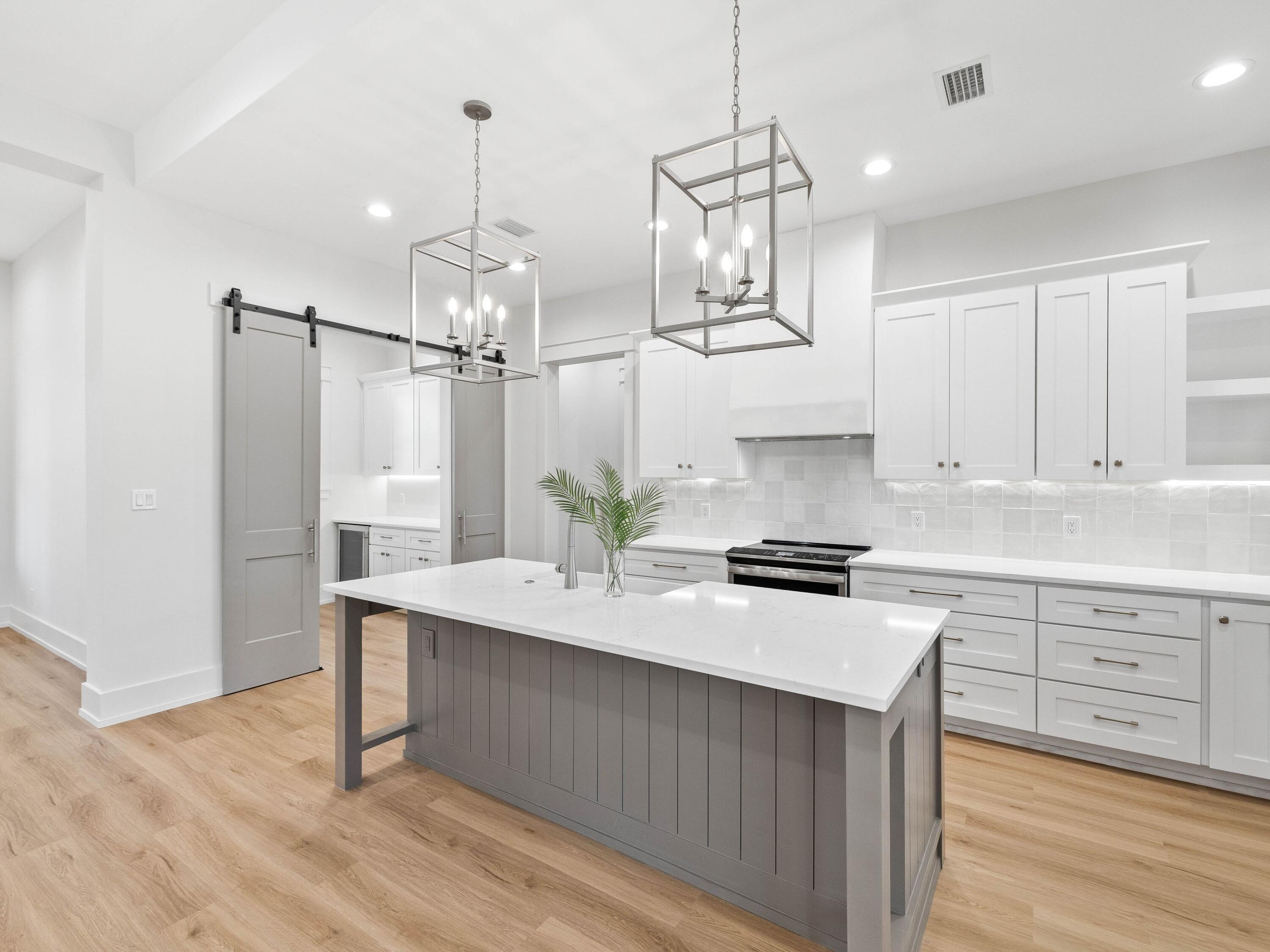 SHELTER COVE ESTATES - Residential