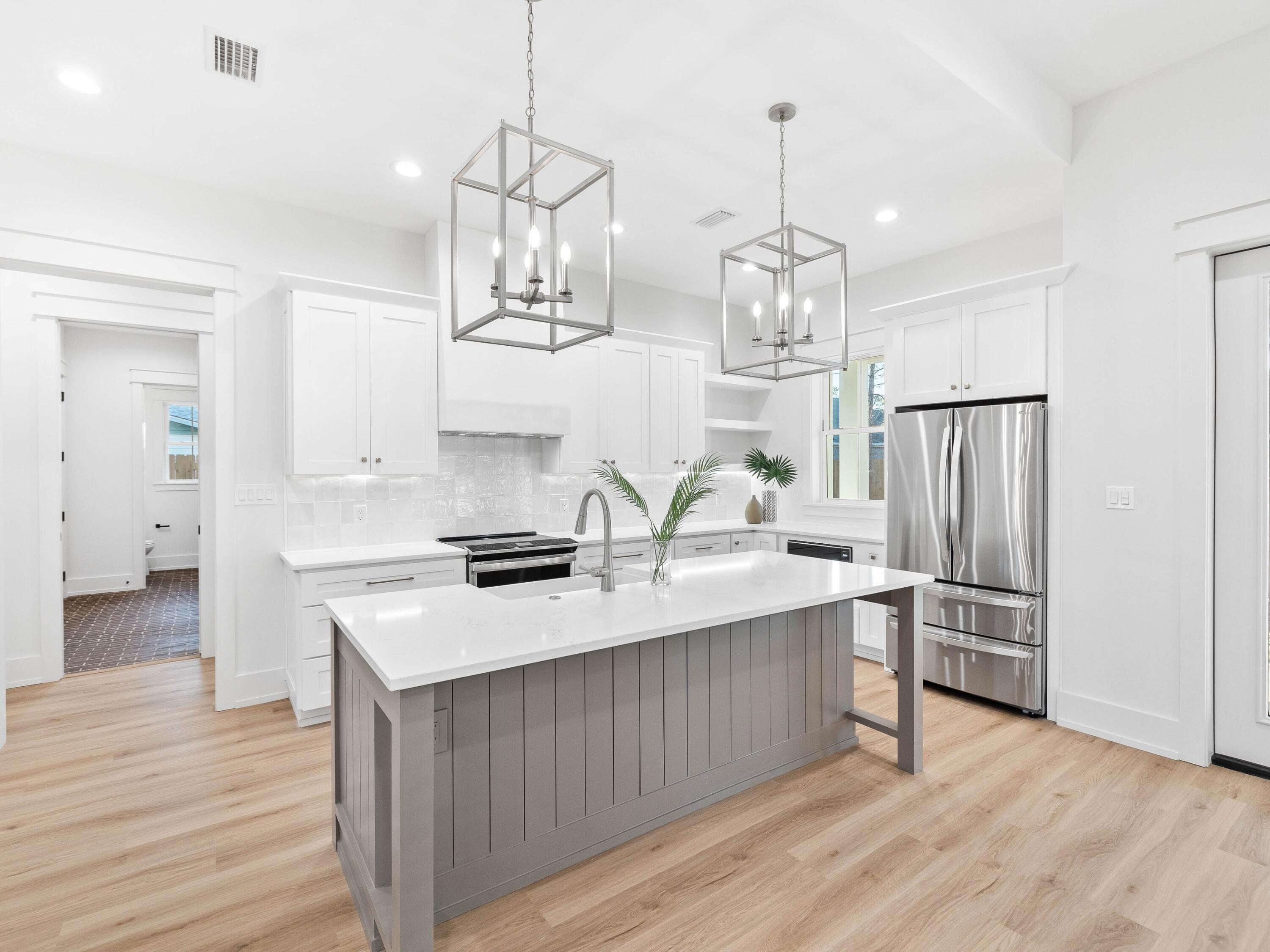 SHELTER COVE ESTATES - Residential