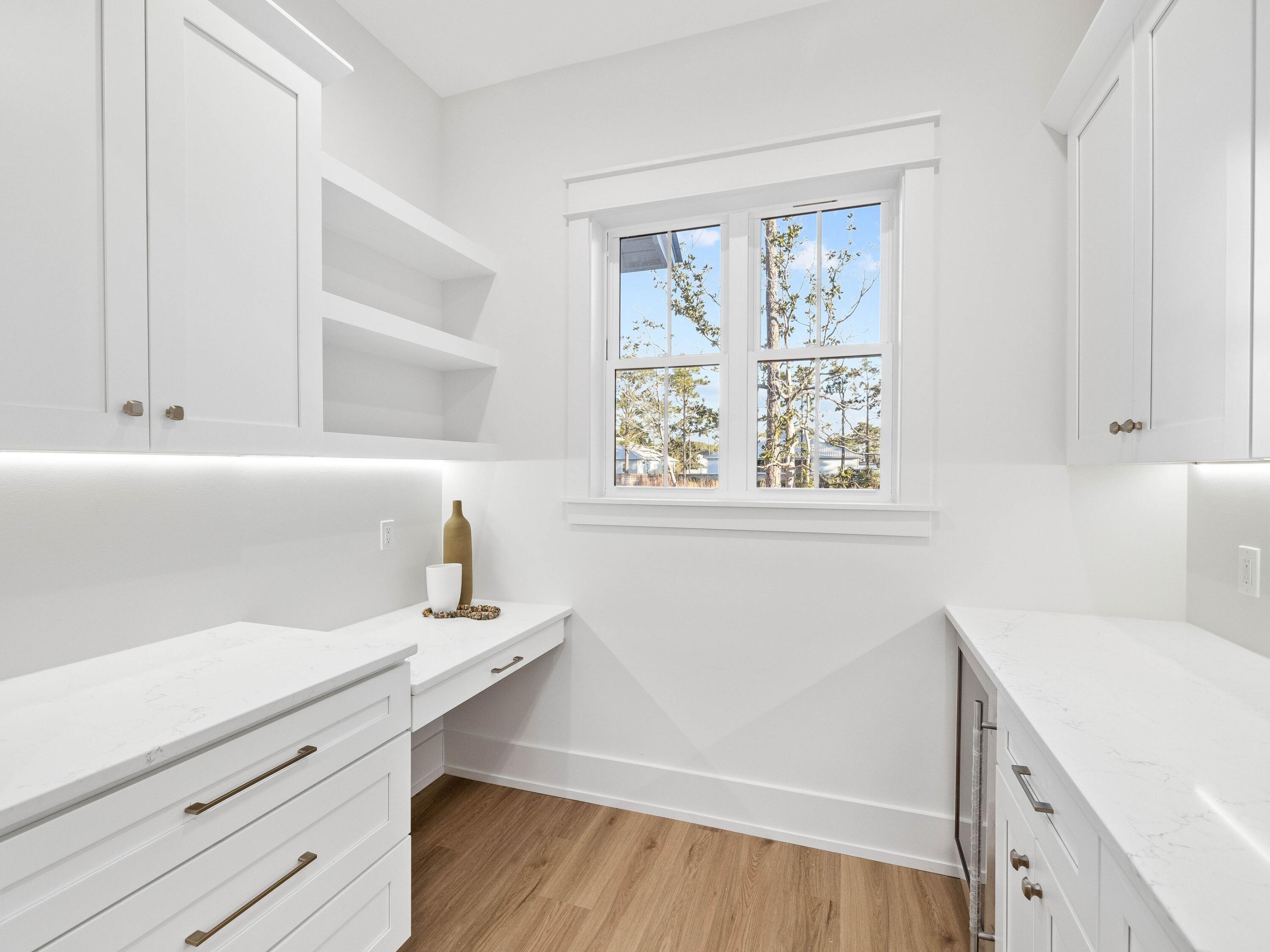 SHELTER COVE ESTATES - Residential