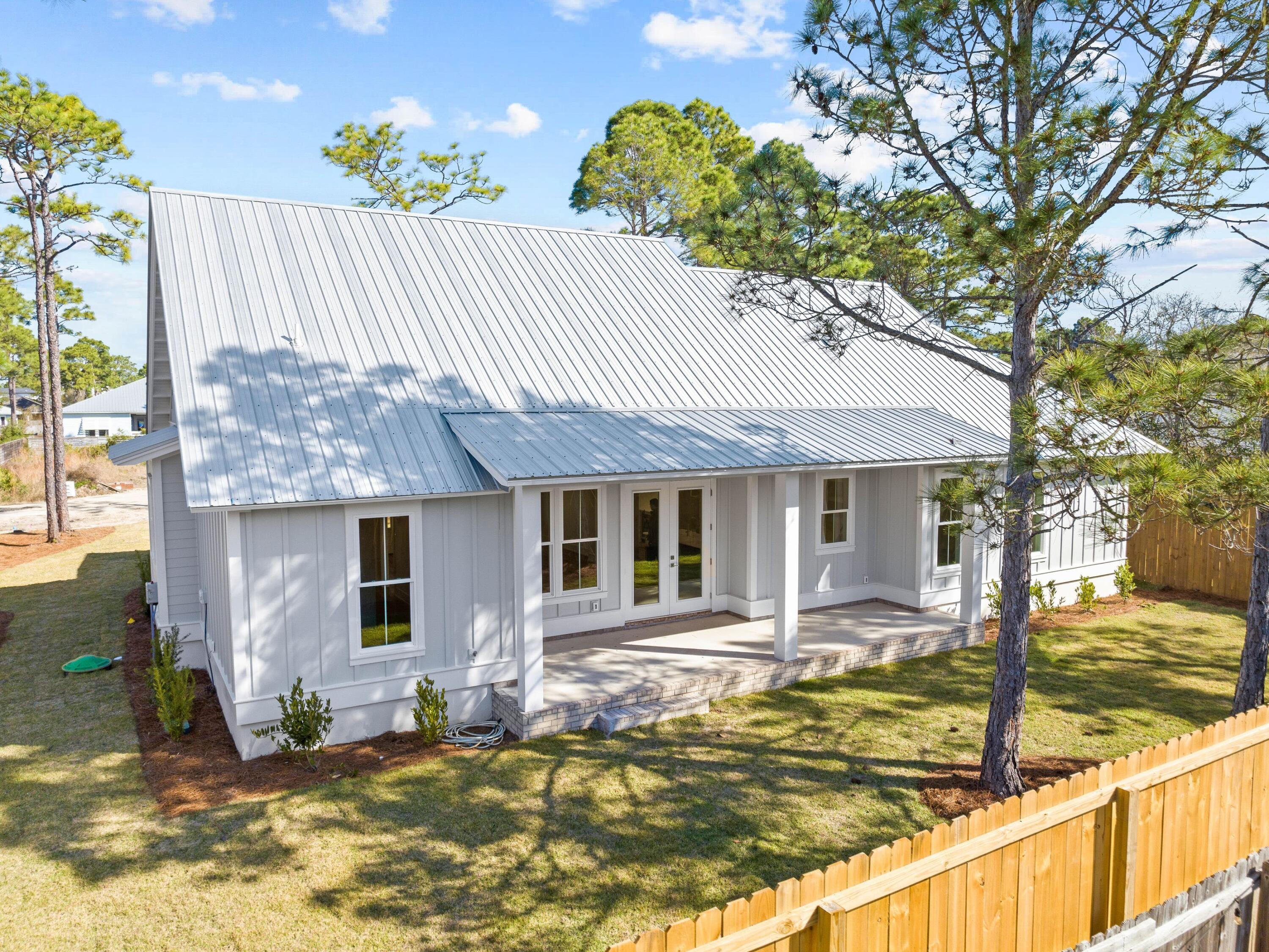 SHELTER COVE ESTATES - Residential