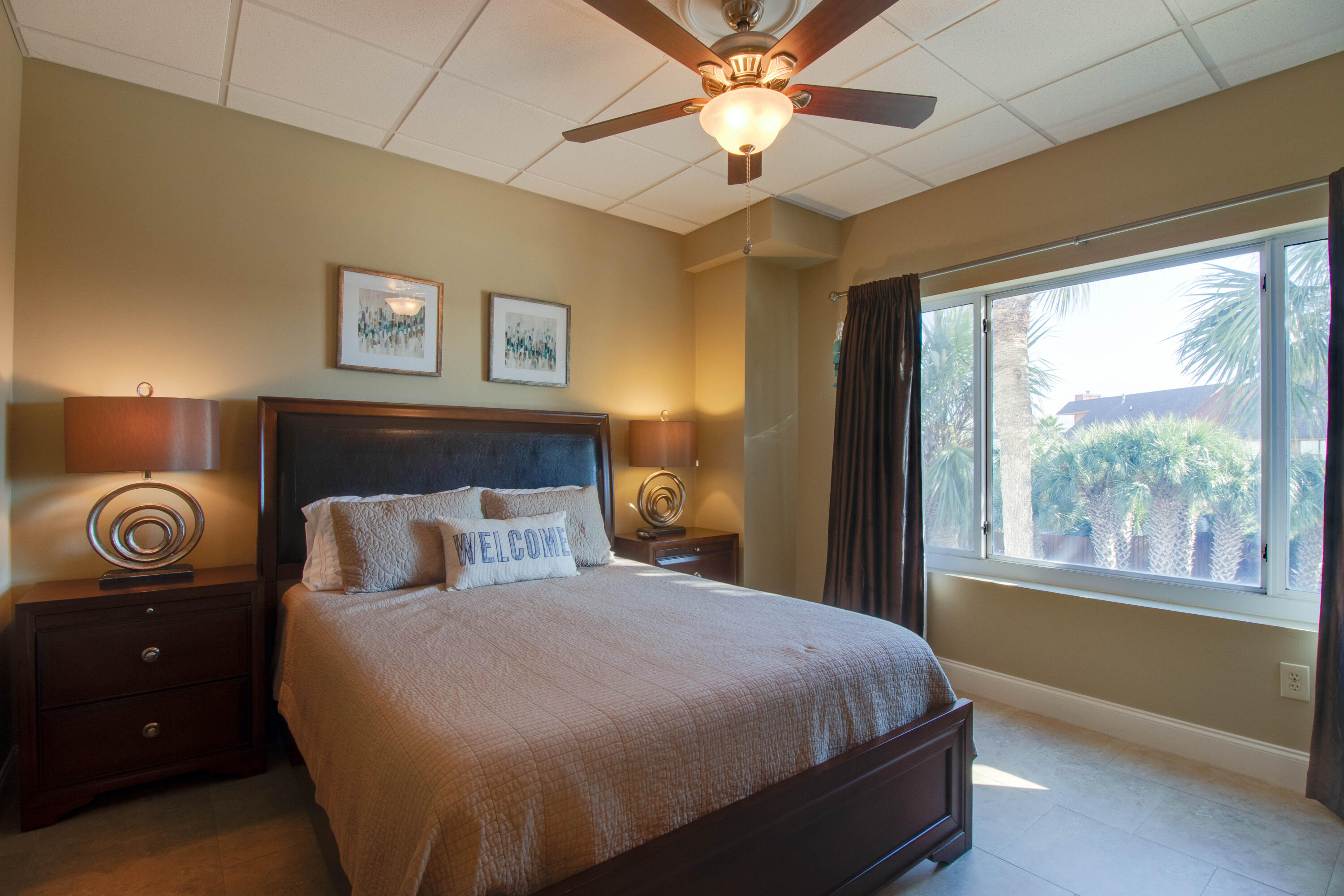 SUN KING TOWERS PH 1 - Residential