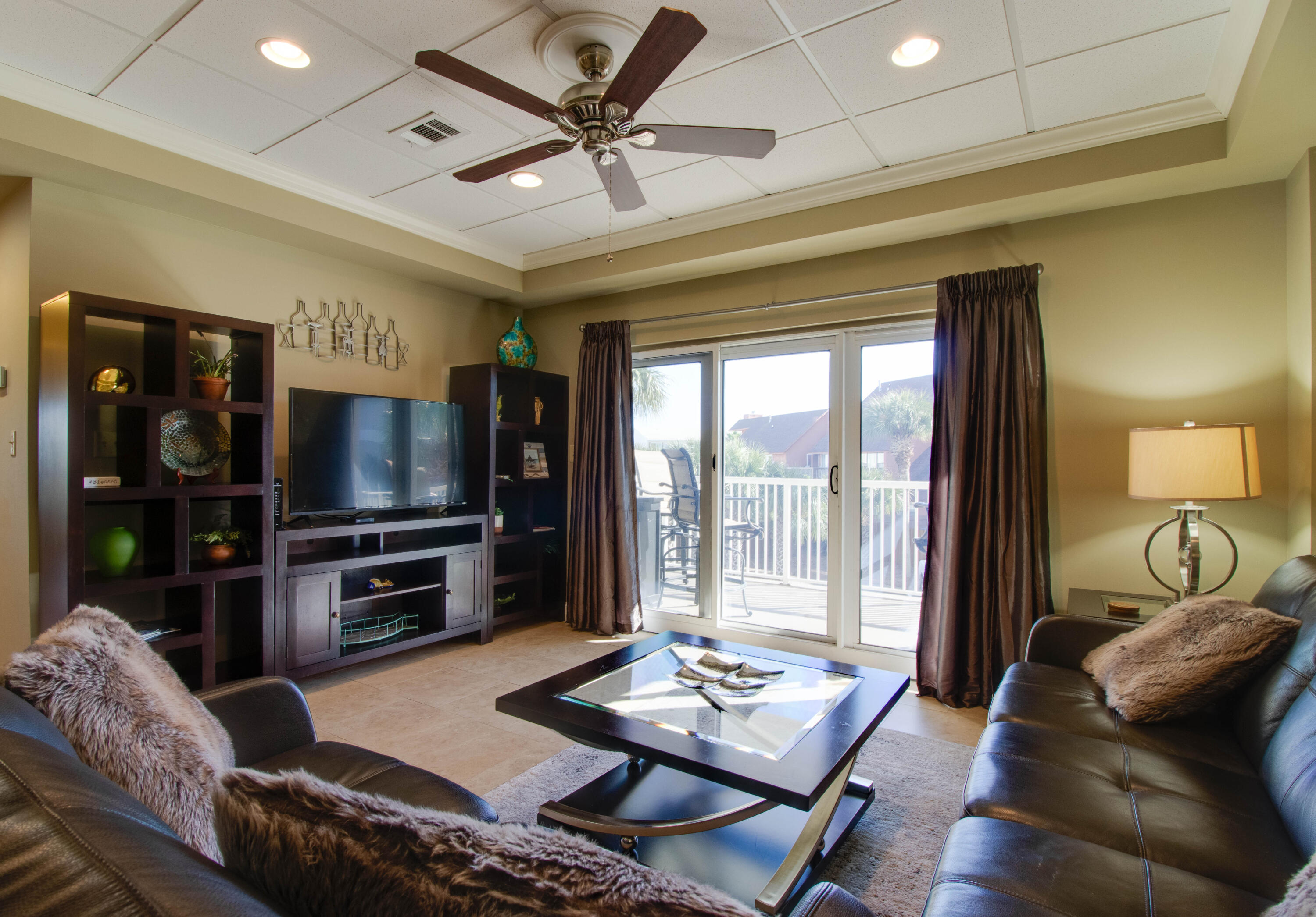 SUN KING TOWERS PH 1 - Residential