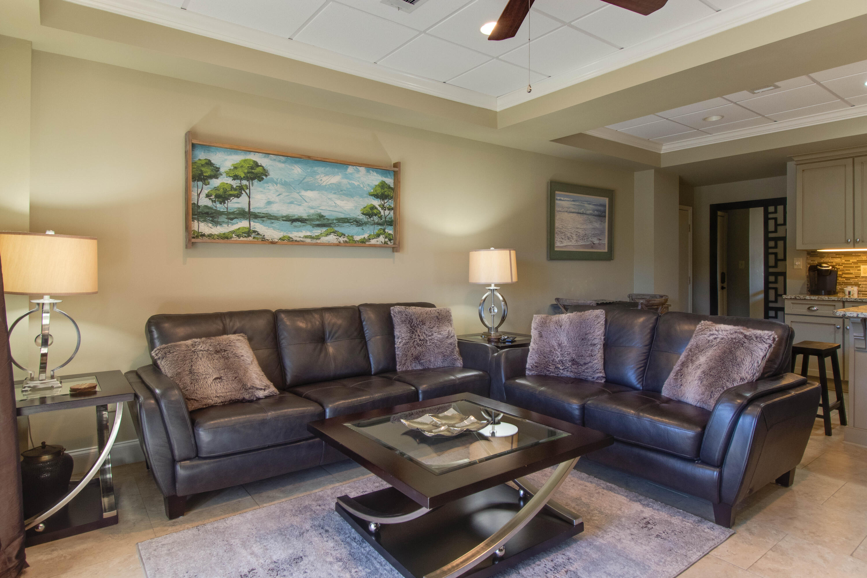 SUN KING TOWERS PH 1 - Residential