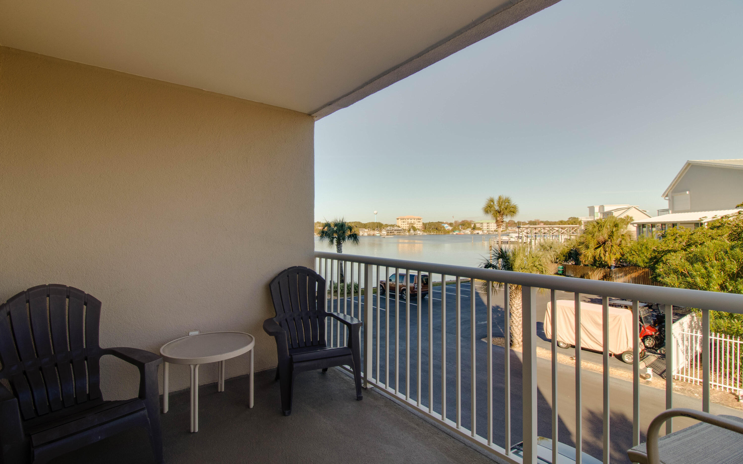 SUN KING TOWERS PH 1 - Residential