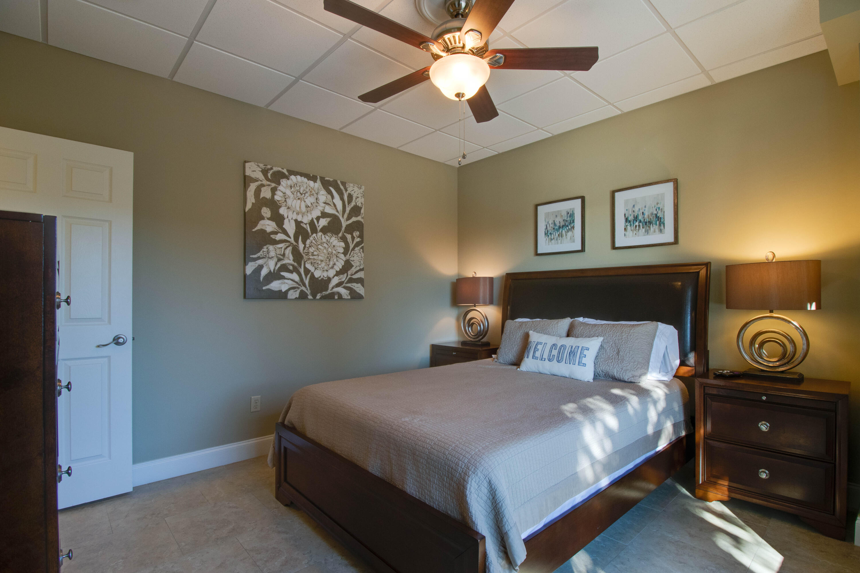 SUN KING TOWERS PH 1 - Residential