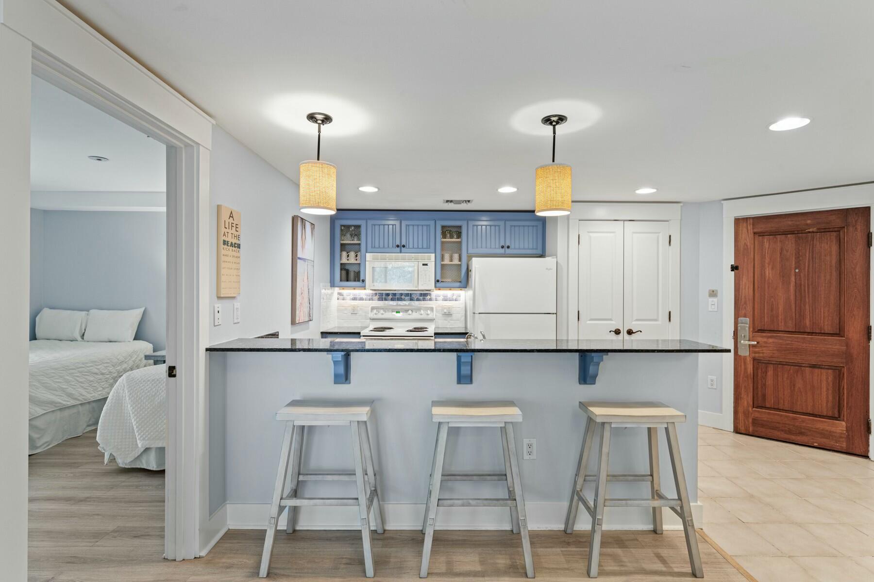OBSERVATION POINT - Residential
