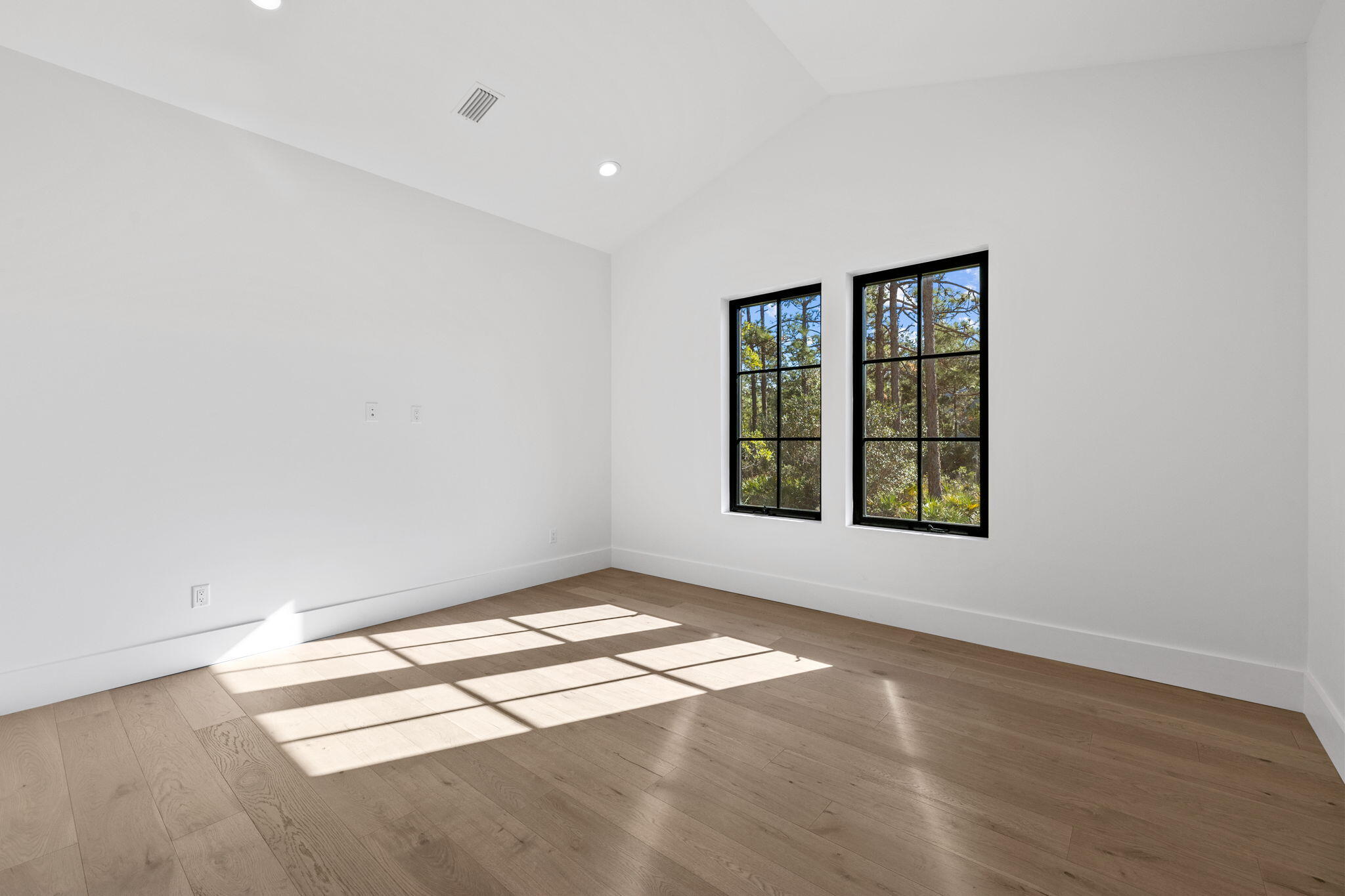 CYPRESS BREEZE PLANTATION - Residential