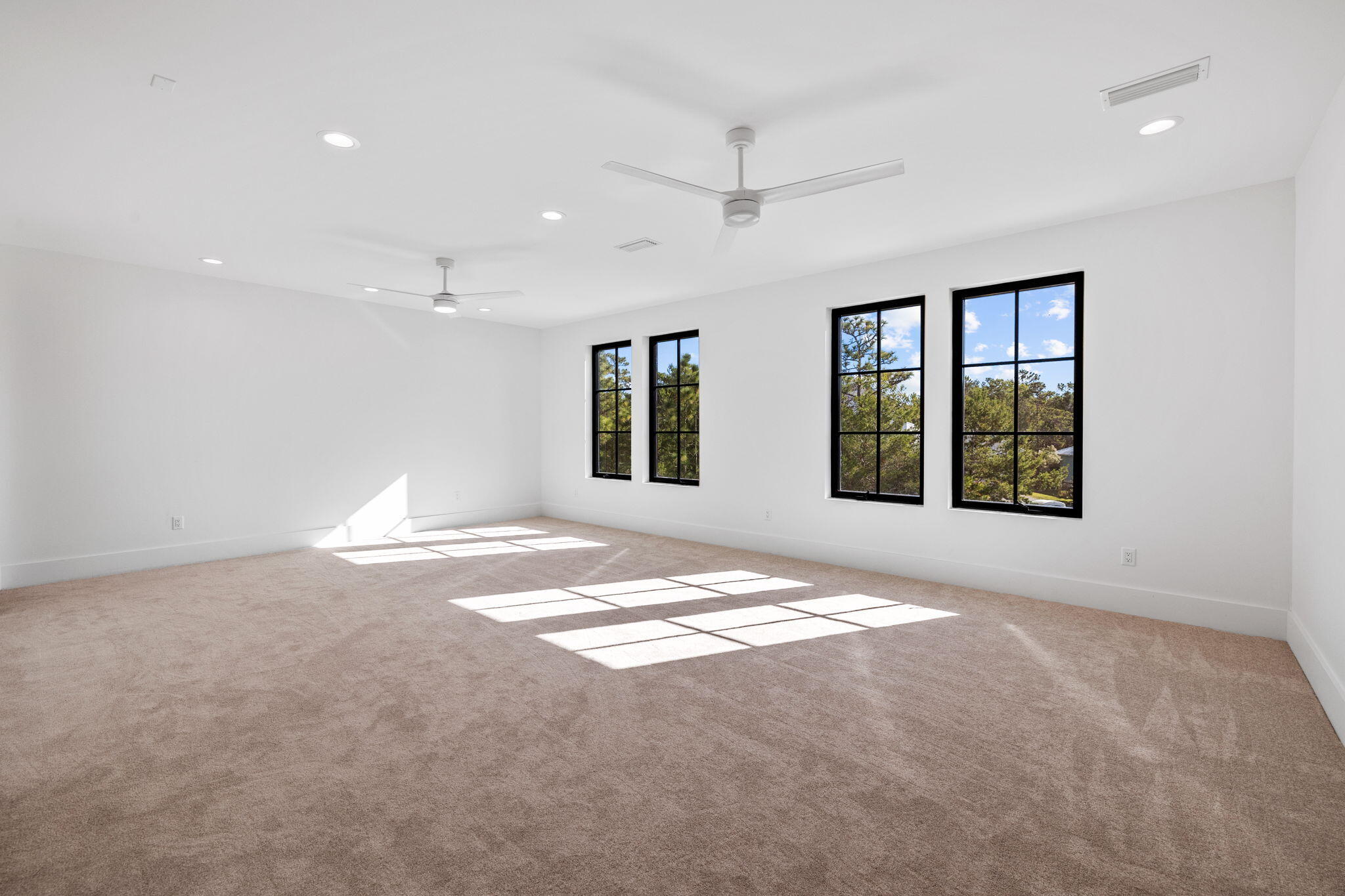 CYPRESS BREEZE PLANTATION - Residential