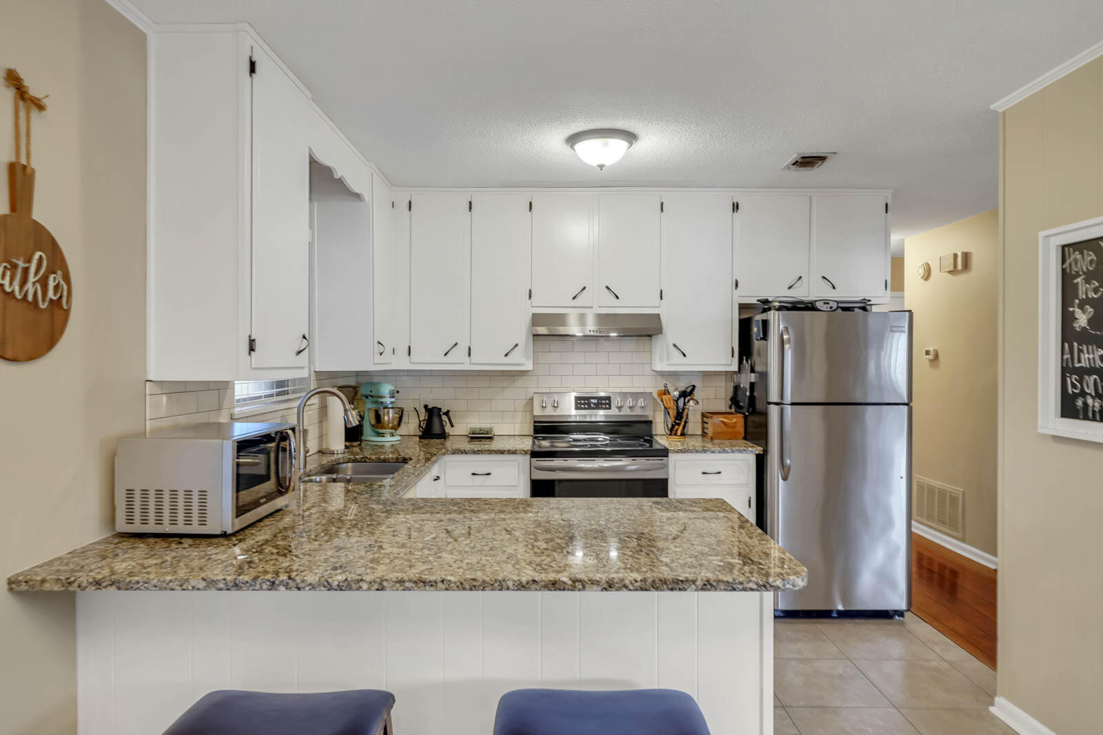 MIRAMAR ESTATES 2ND ADDN - Residential