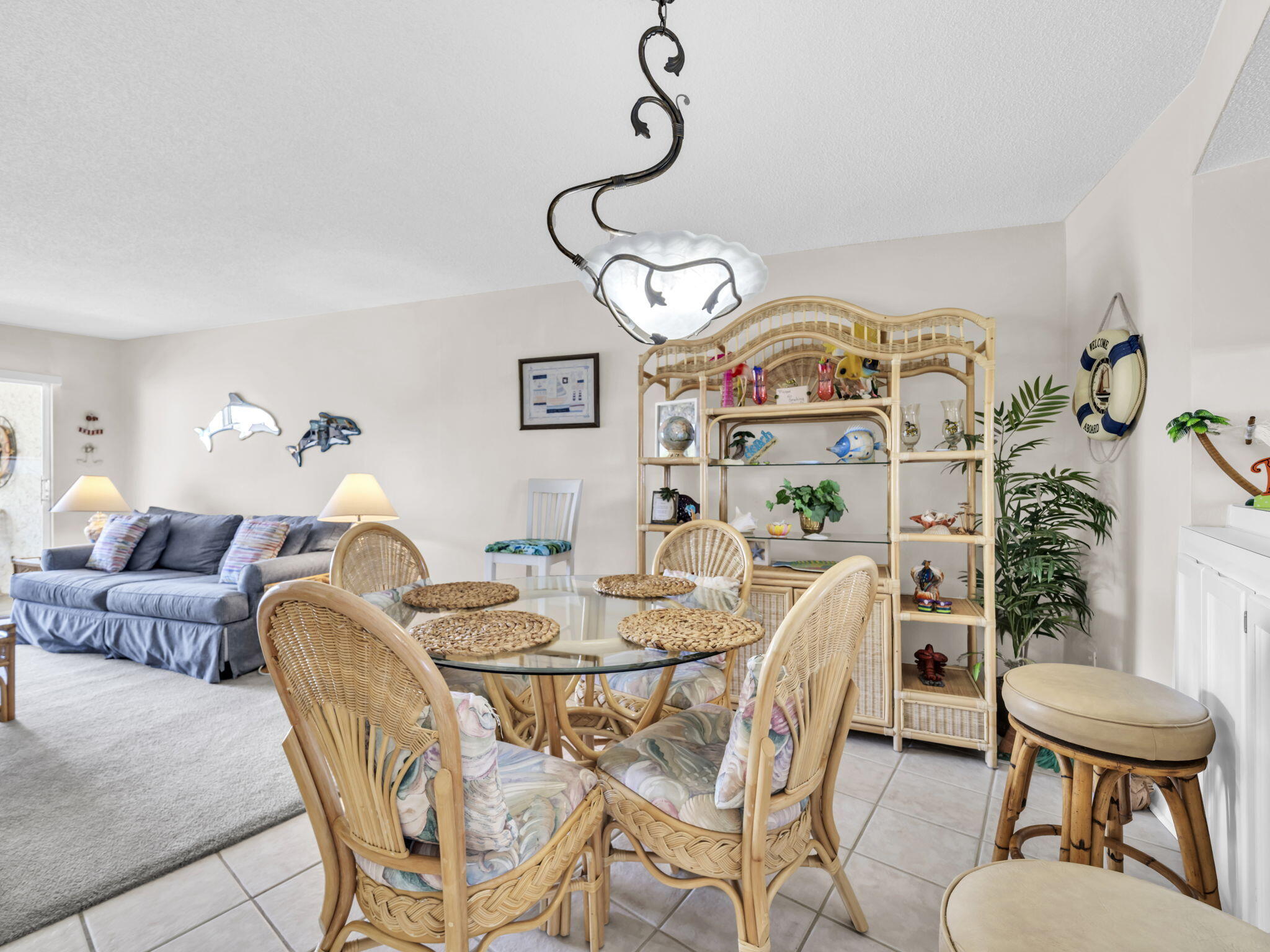 EL MATADOR CONDO - Residential