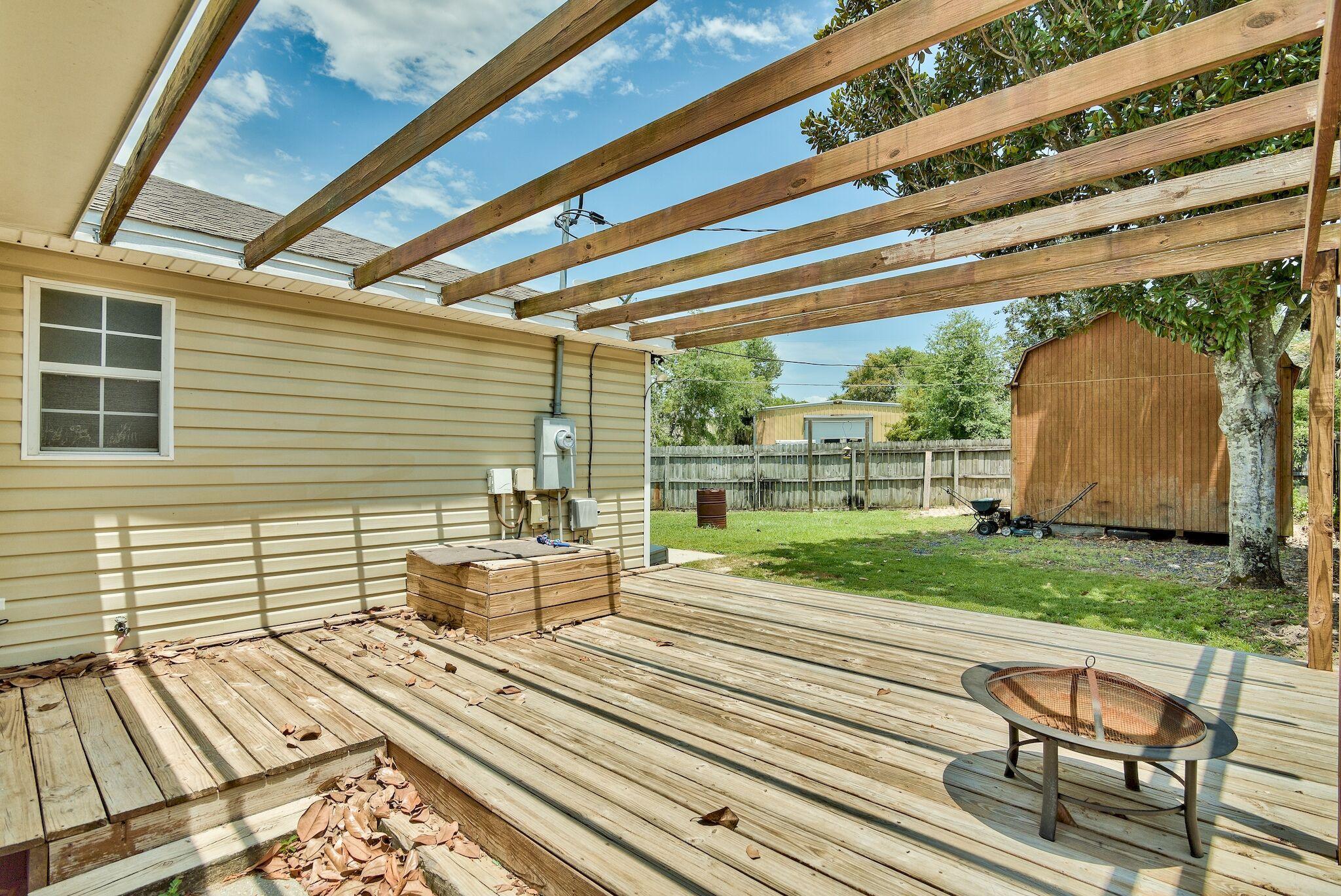 HARLAN SQUARE S/D - Residential