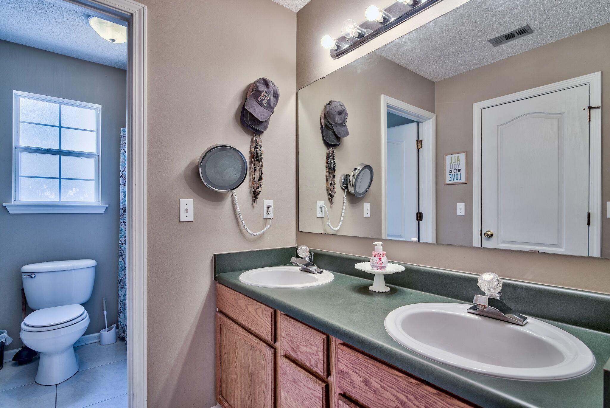 HARLAN SQUARE S/D - Residential