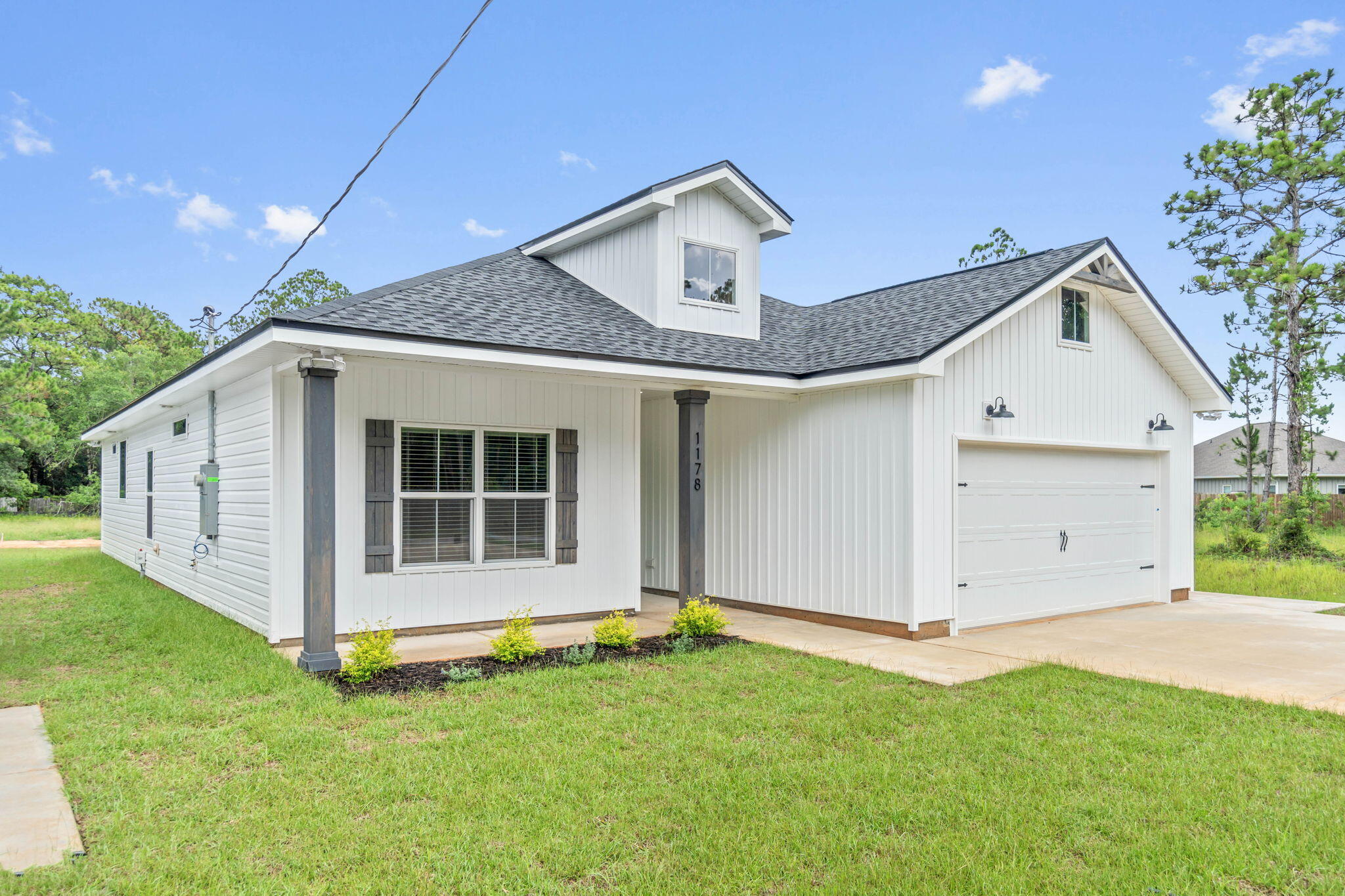 CRESCENT SHORES - Residential