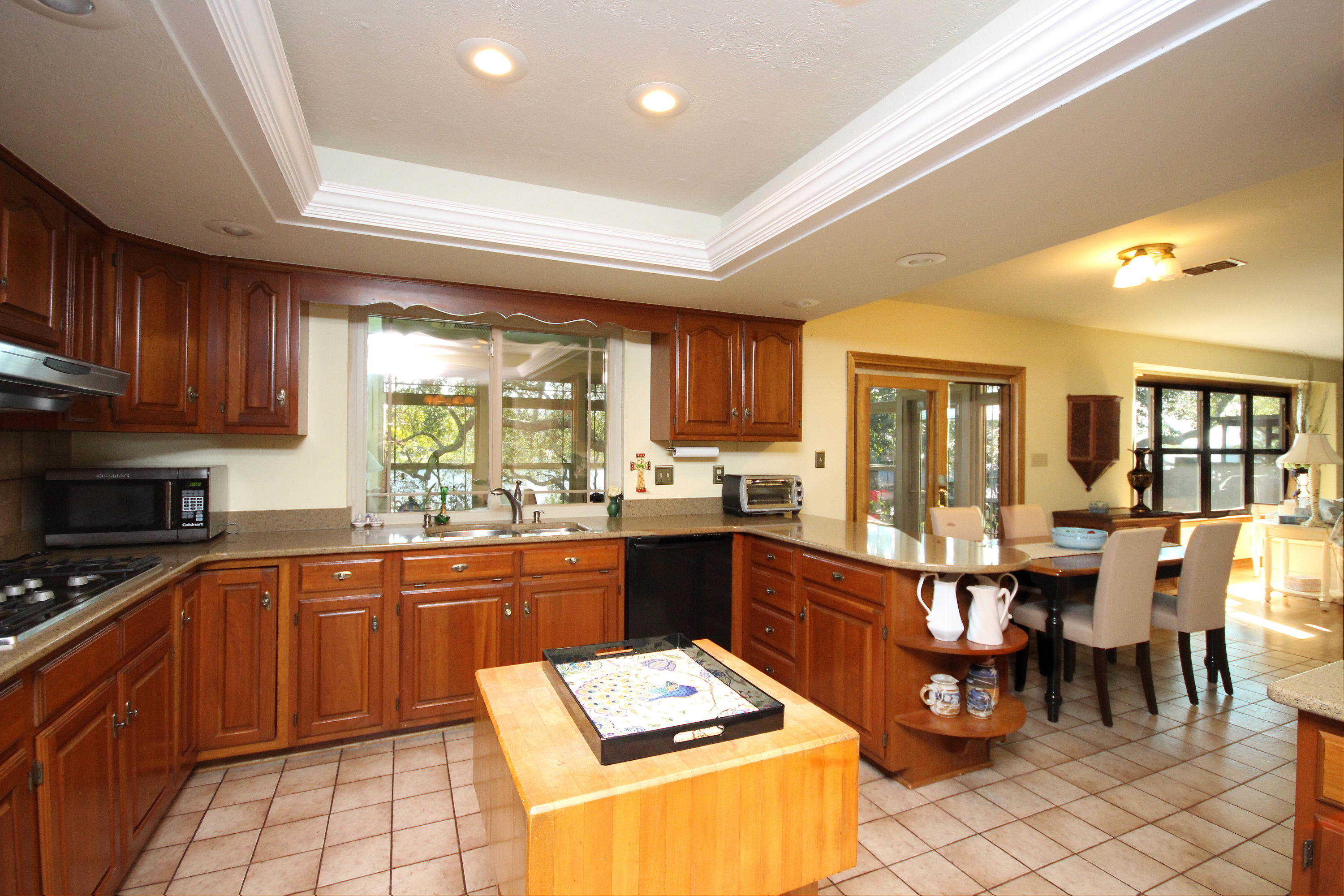 BAYOU POQUITO - Residential