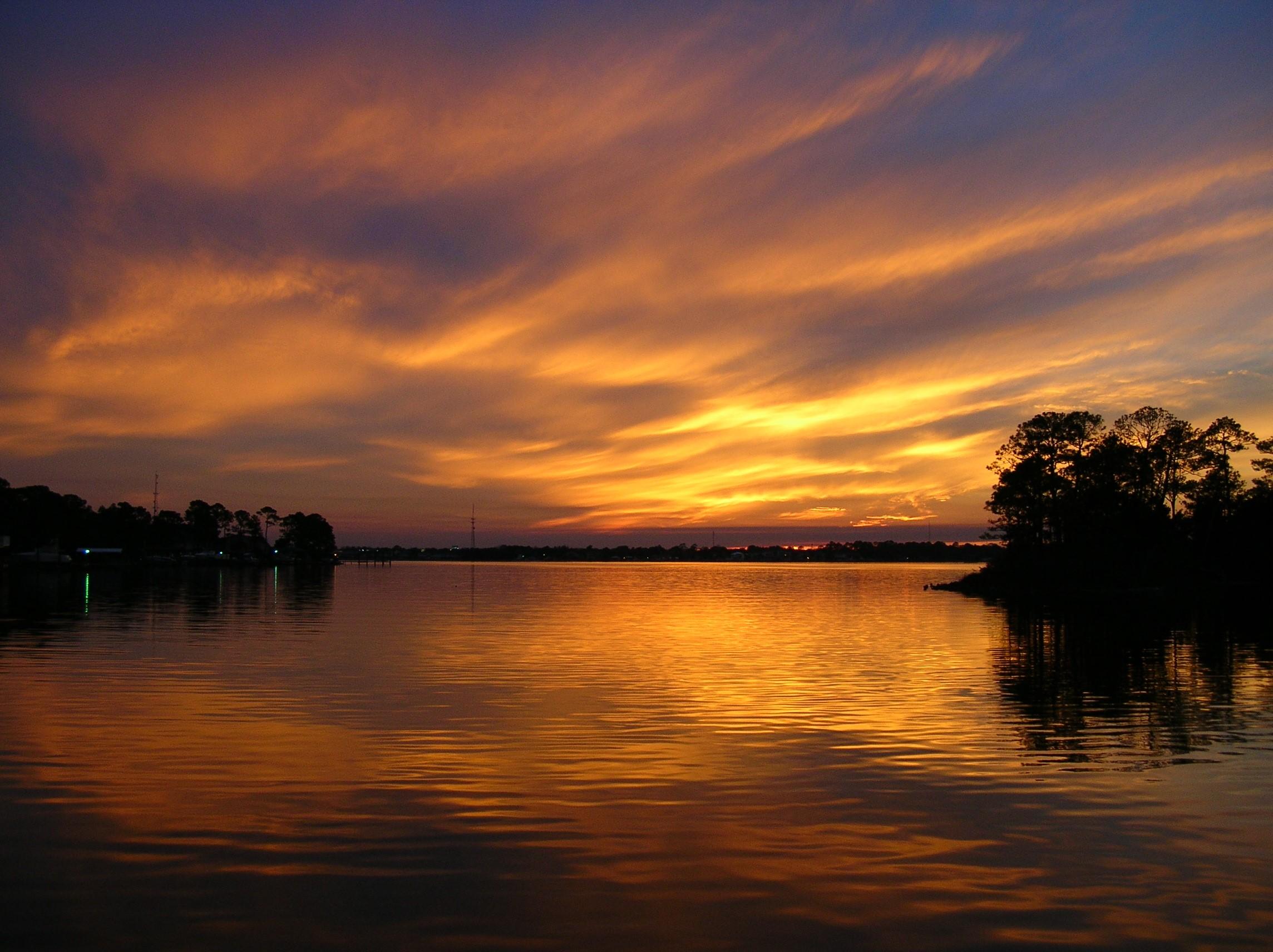 BAYOU POQUITO - Residential